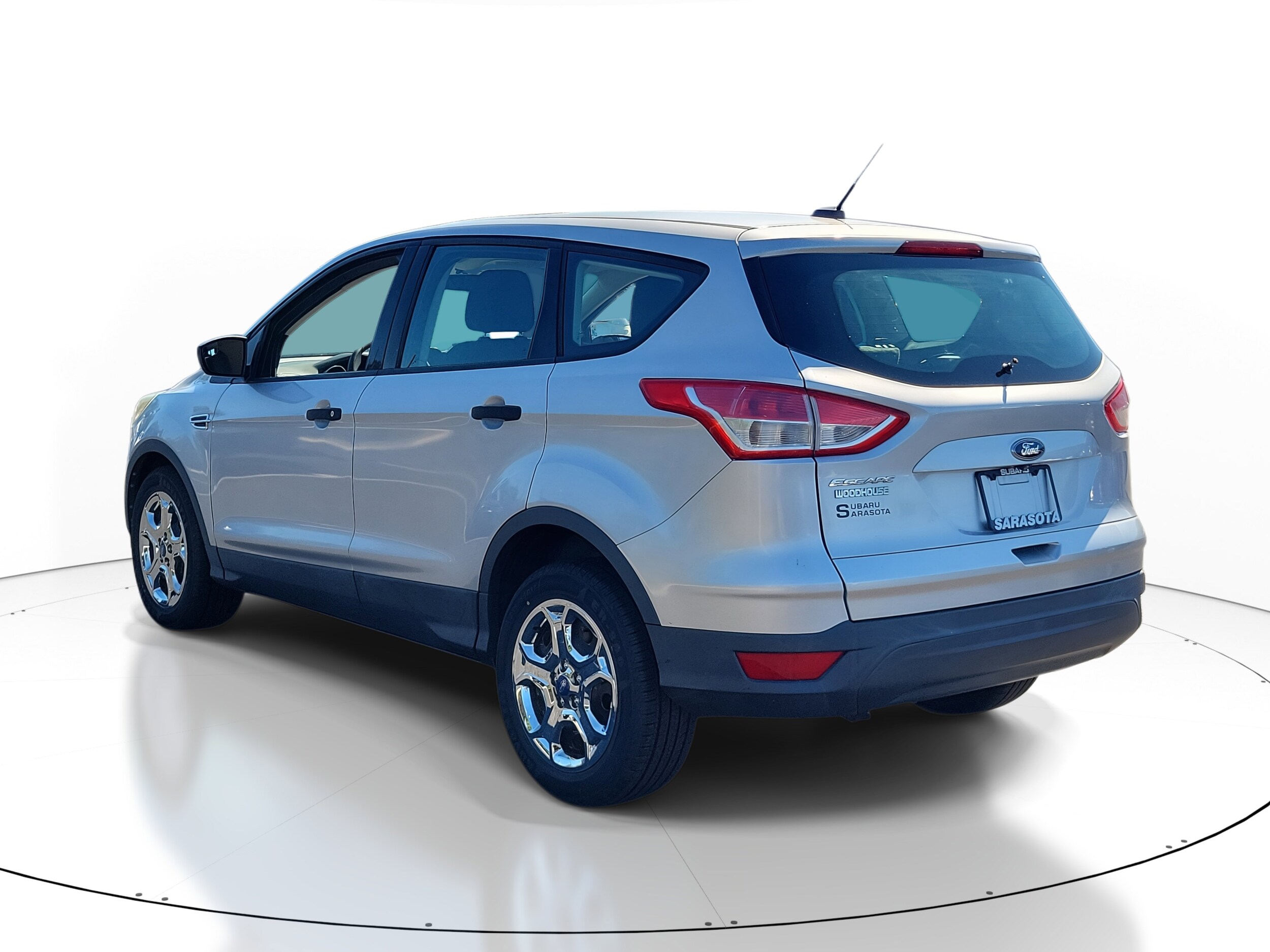 2015 Ford Escape S photo 4