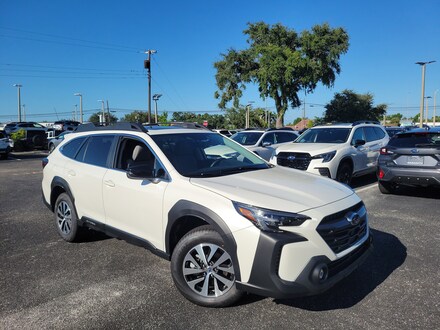 2025 Subaru Outback Premium SUV
