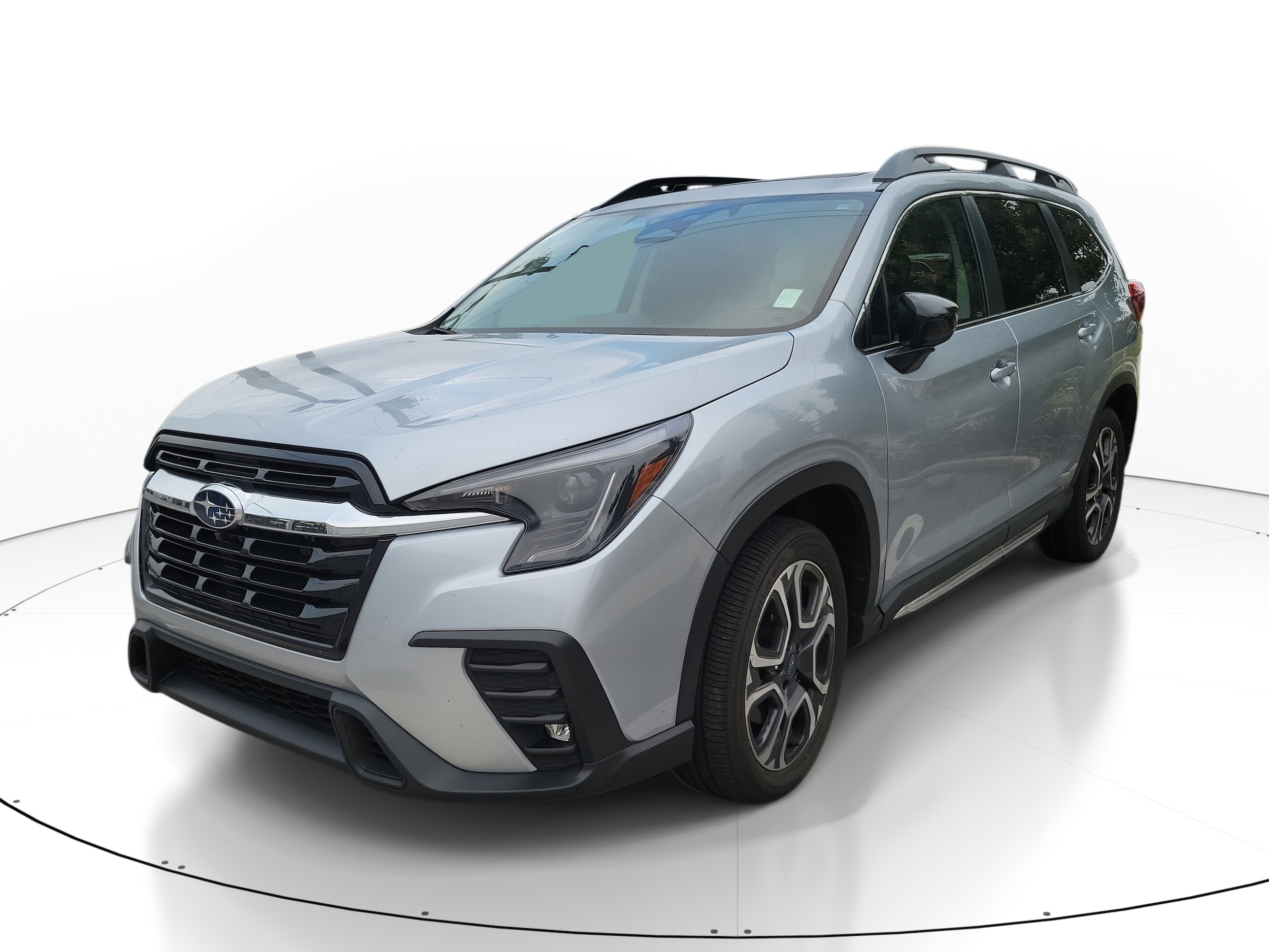 2024 Subaru Ascent Limited photo 2