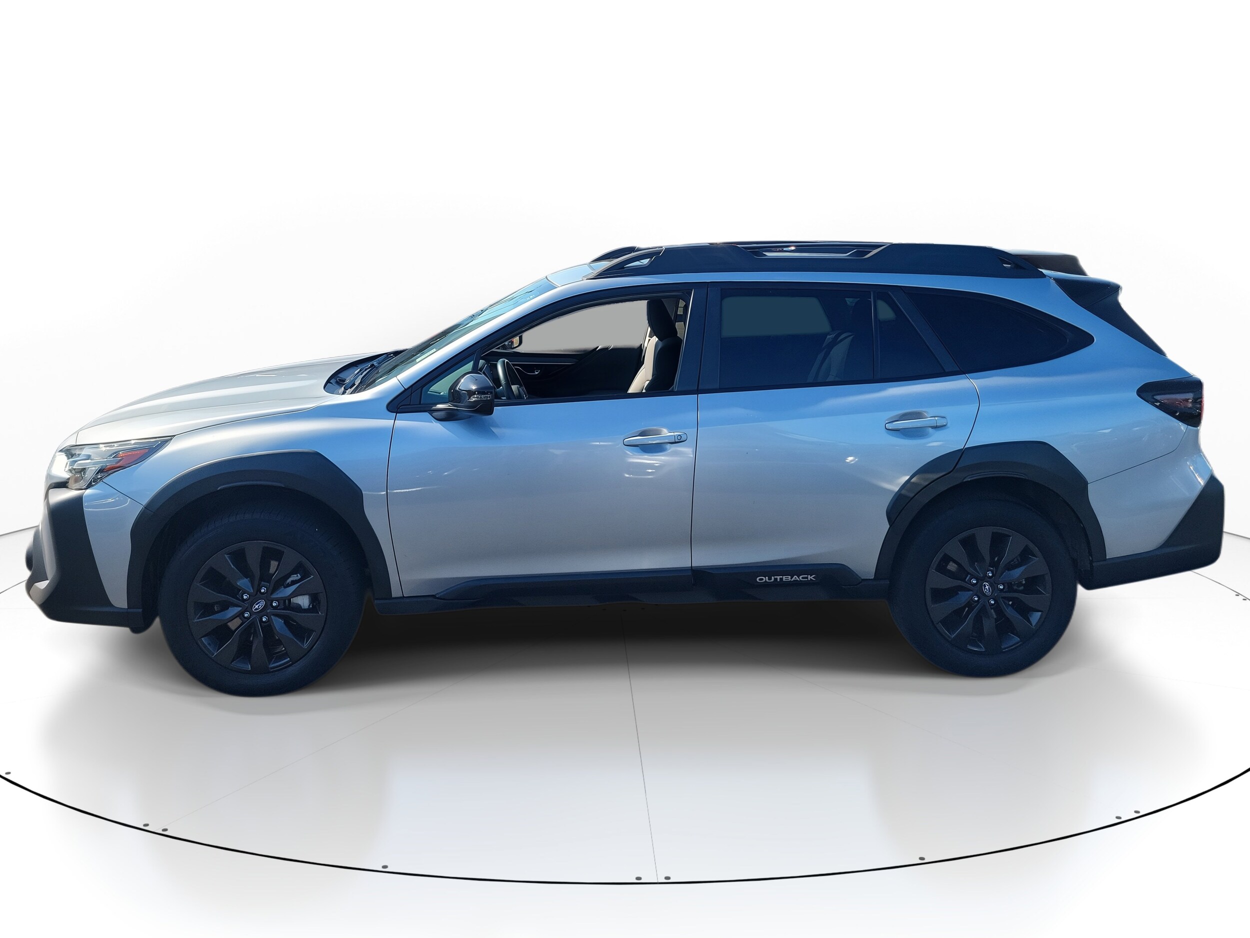 2023 Subaru Outback Onyx Edition photo 3