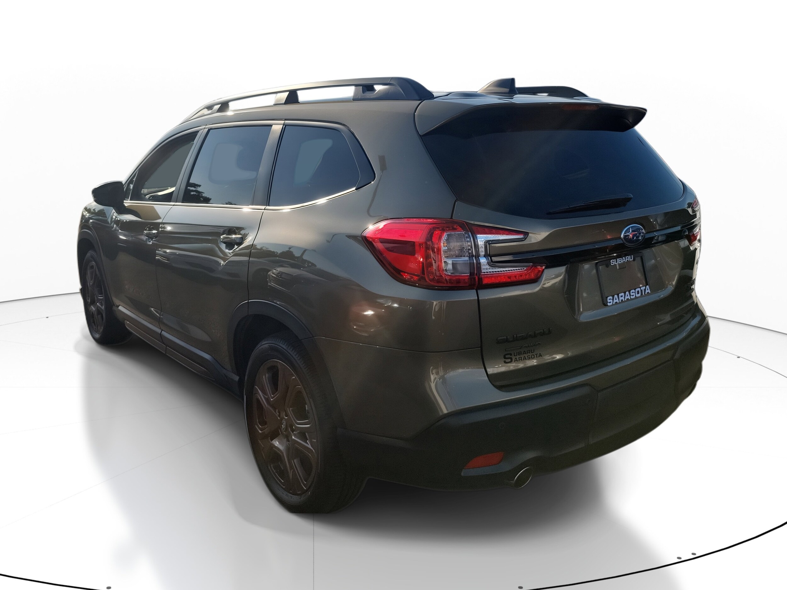 2025 Subaru Ascent Limited photo 2