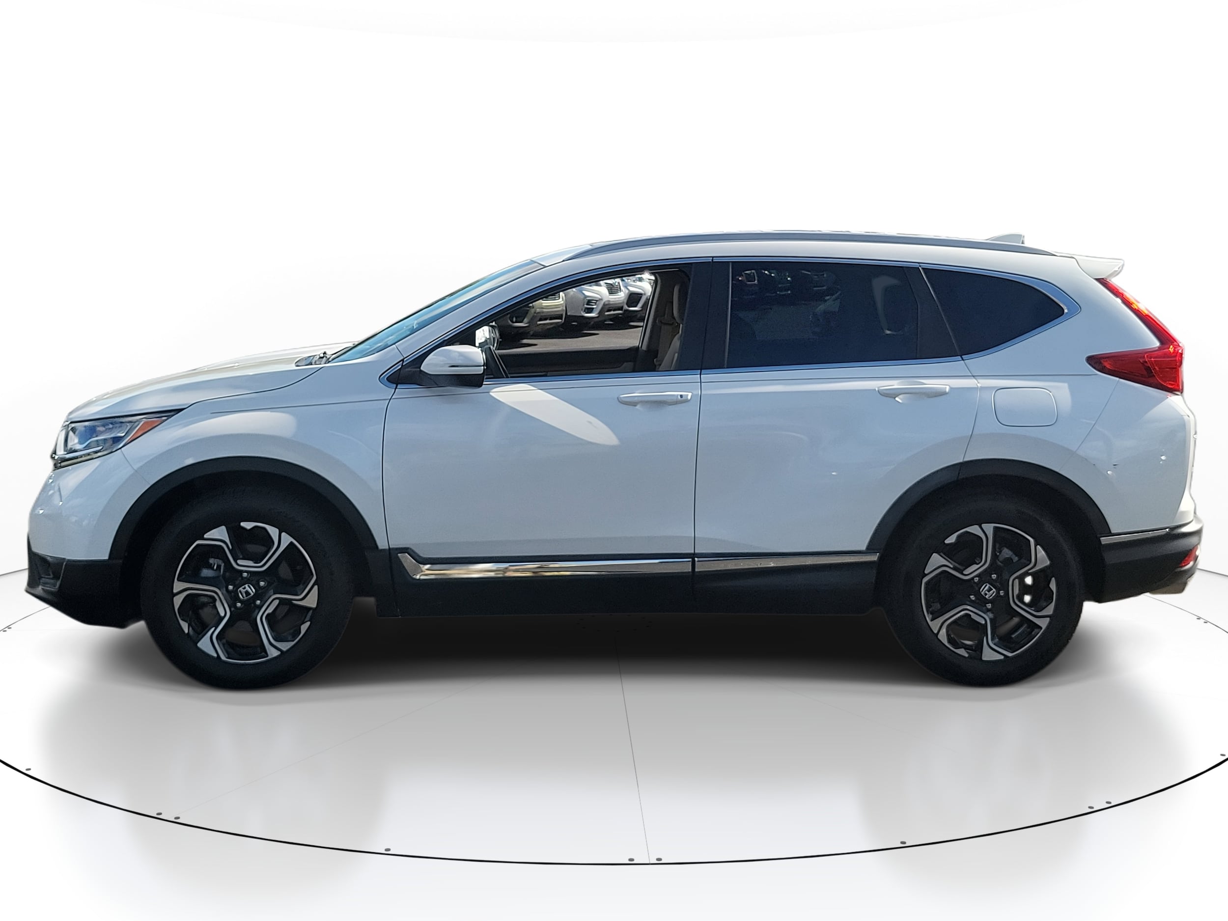 2019 Honda CR-V Touring photo 3