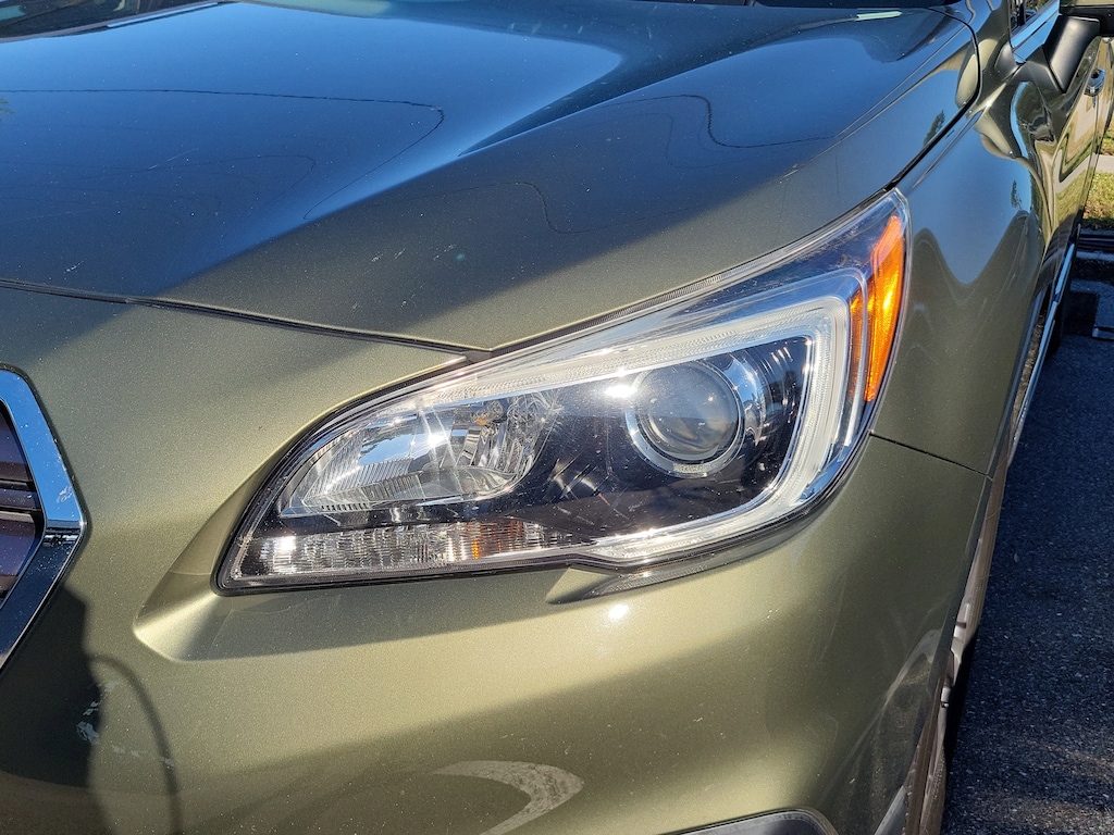 Used 2017 Subaru Outback 2.5i Touring with Starlink SUV