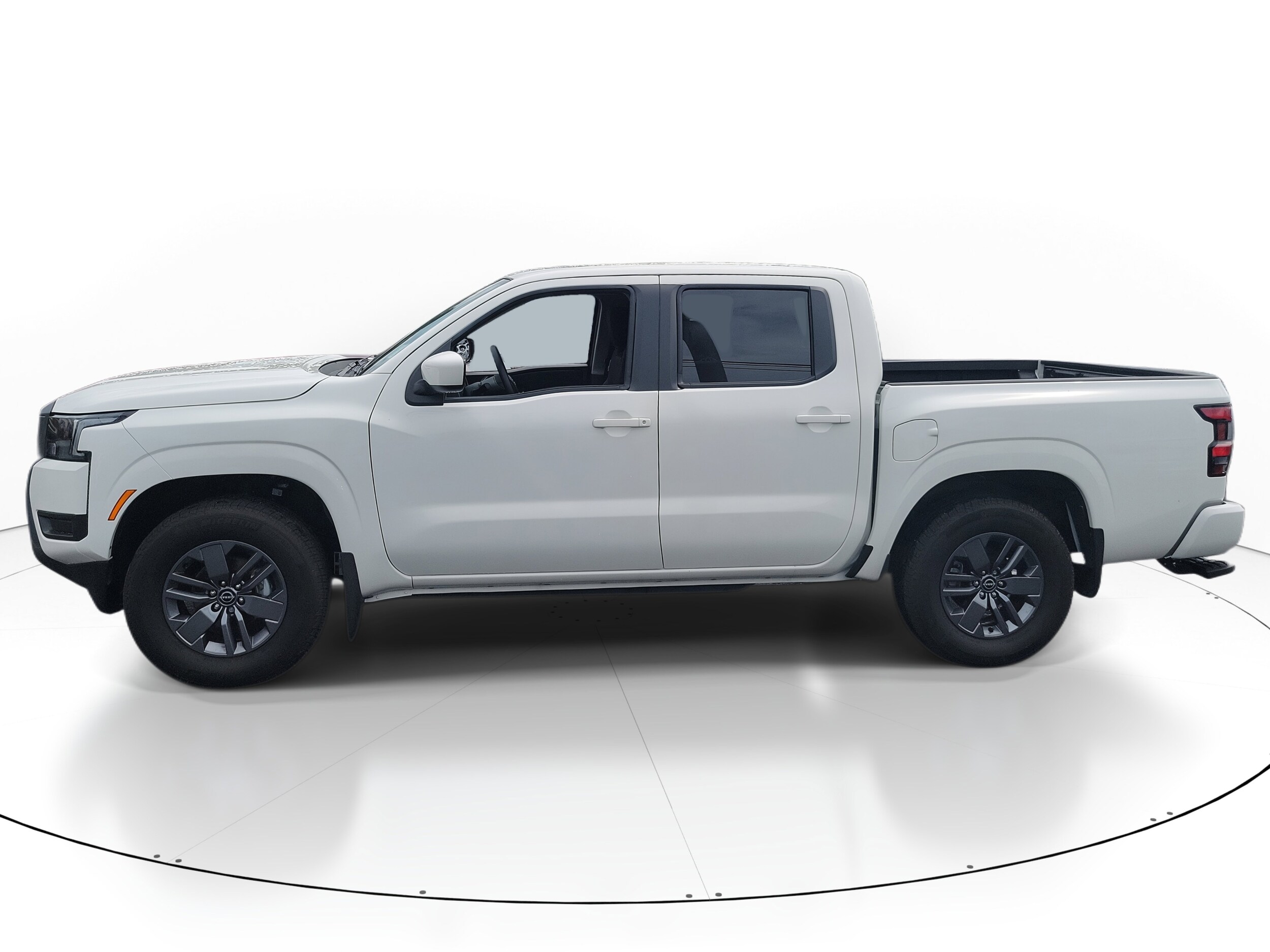 2025 Nissan Frontier SV photo 2