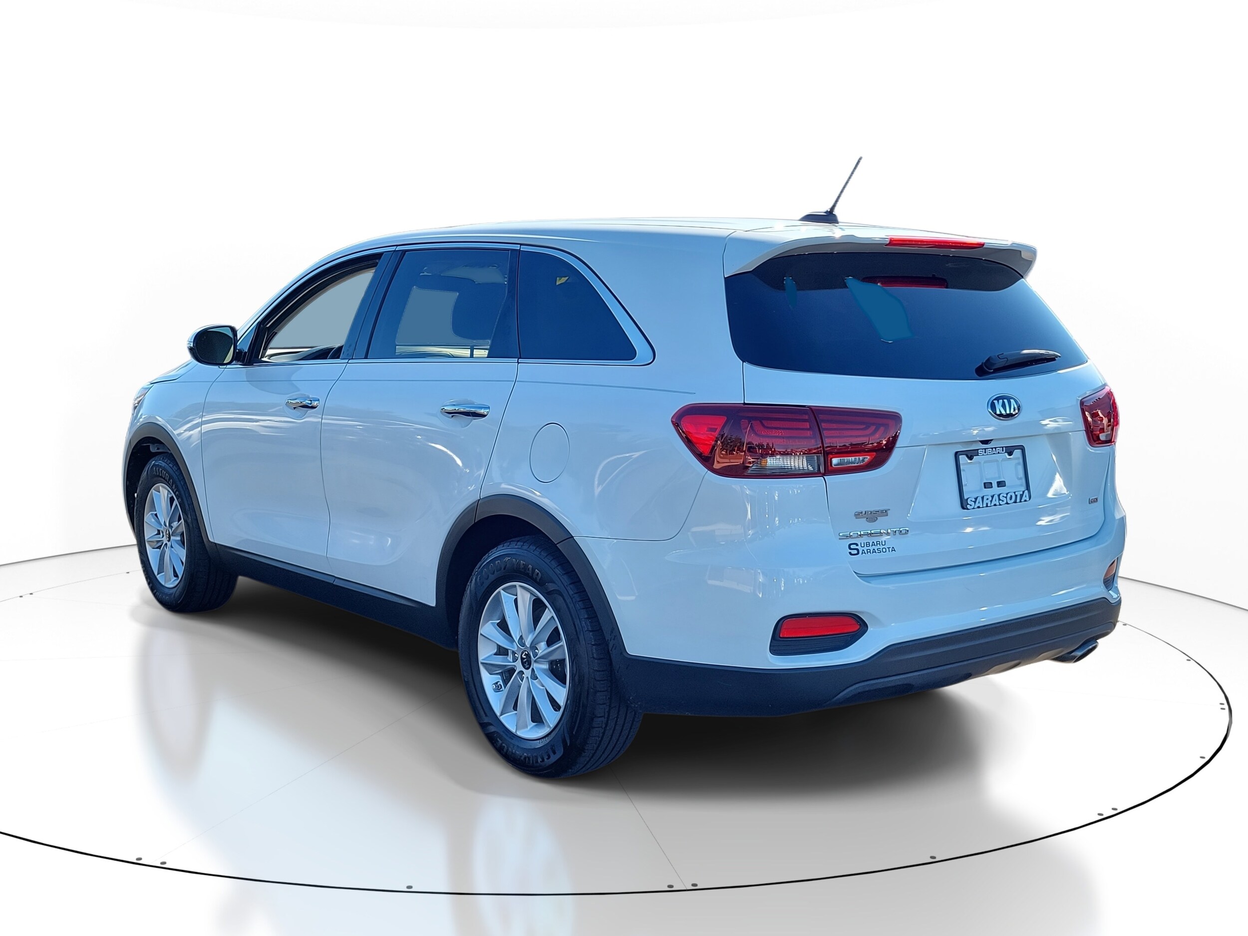 2020 Kia Sorento LX photo 4