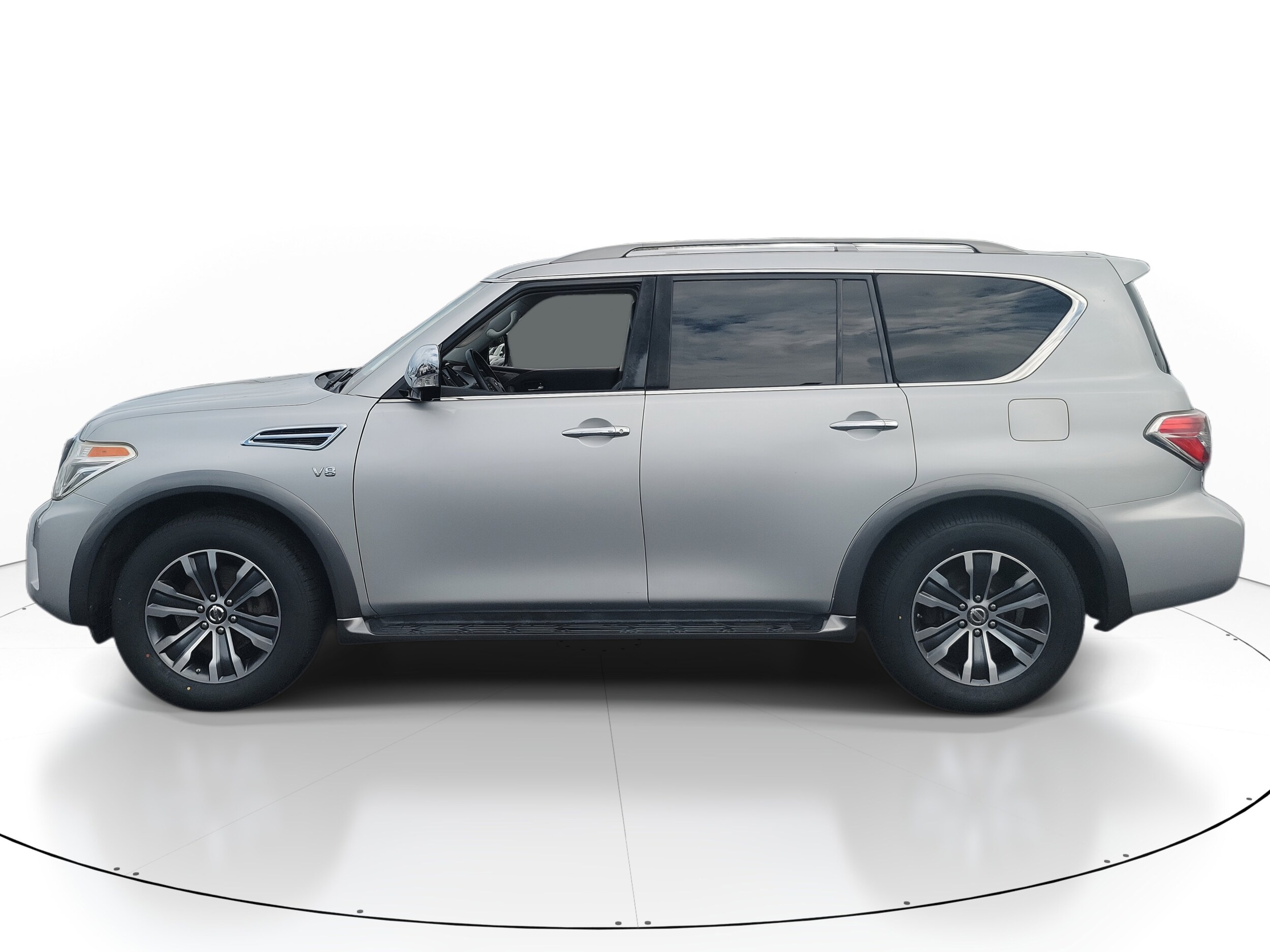 2019 Nissan Armada SL photo 3