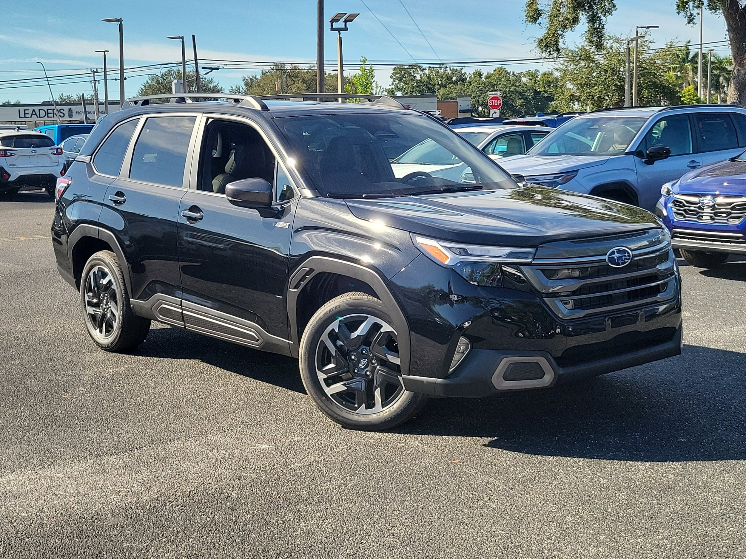 2025 Subaru Forester Limited's photo