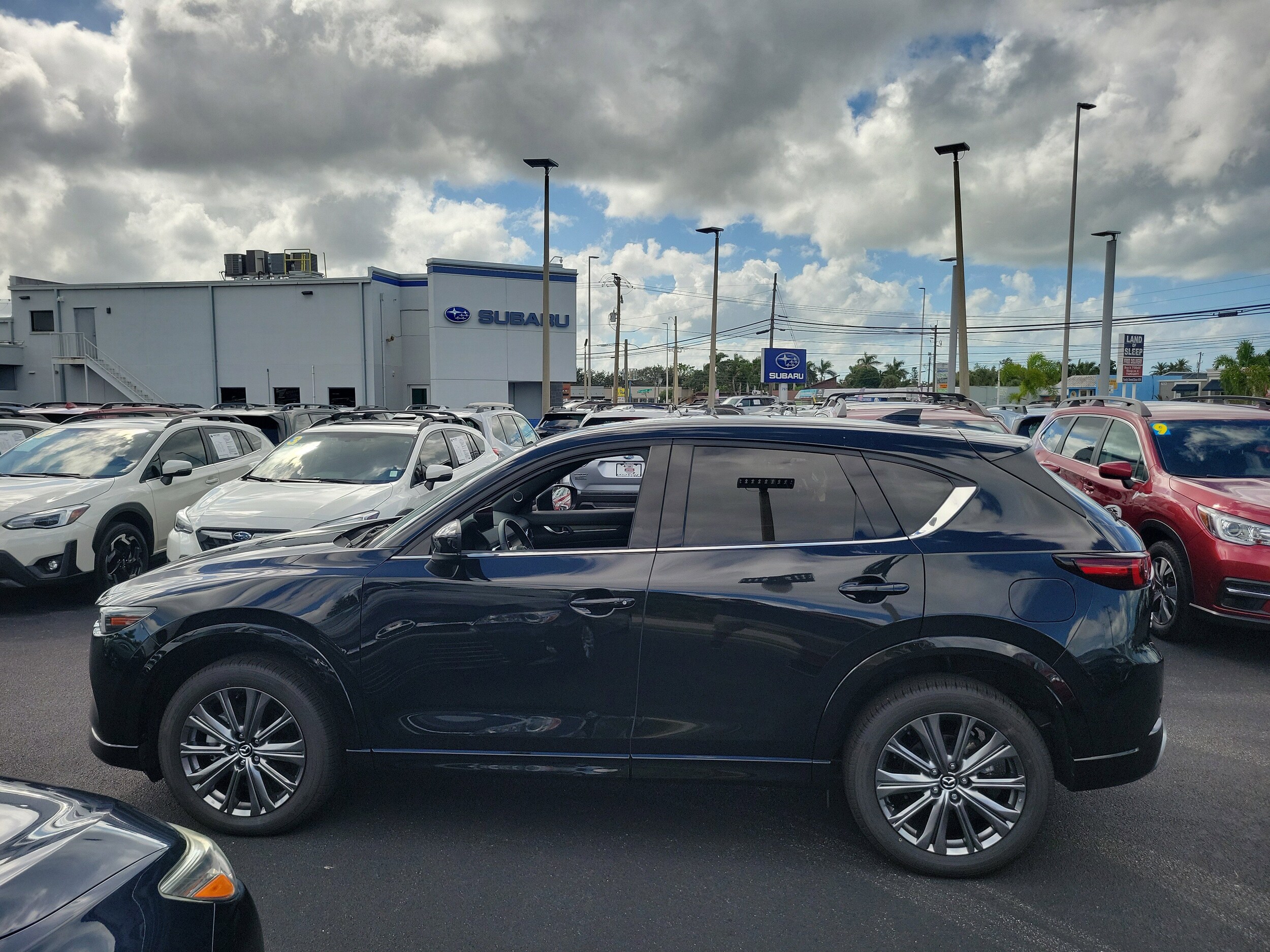 2025 Mazda CX-5 2.5 Turbo Signature photo 3