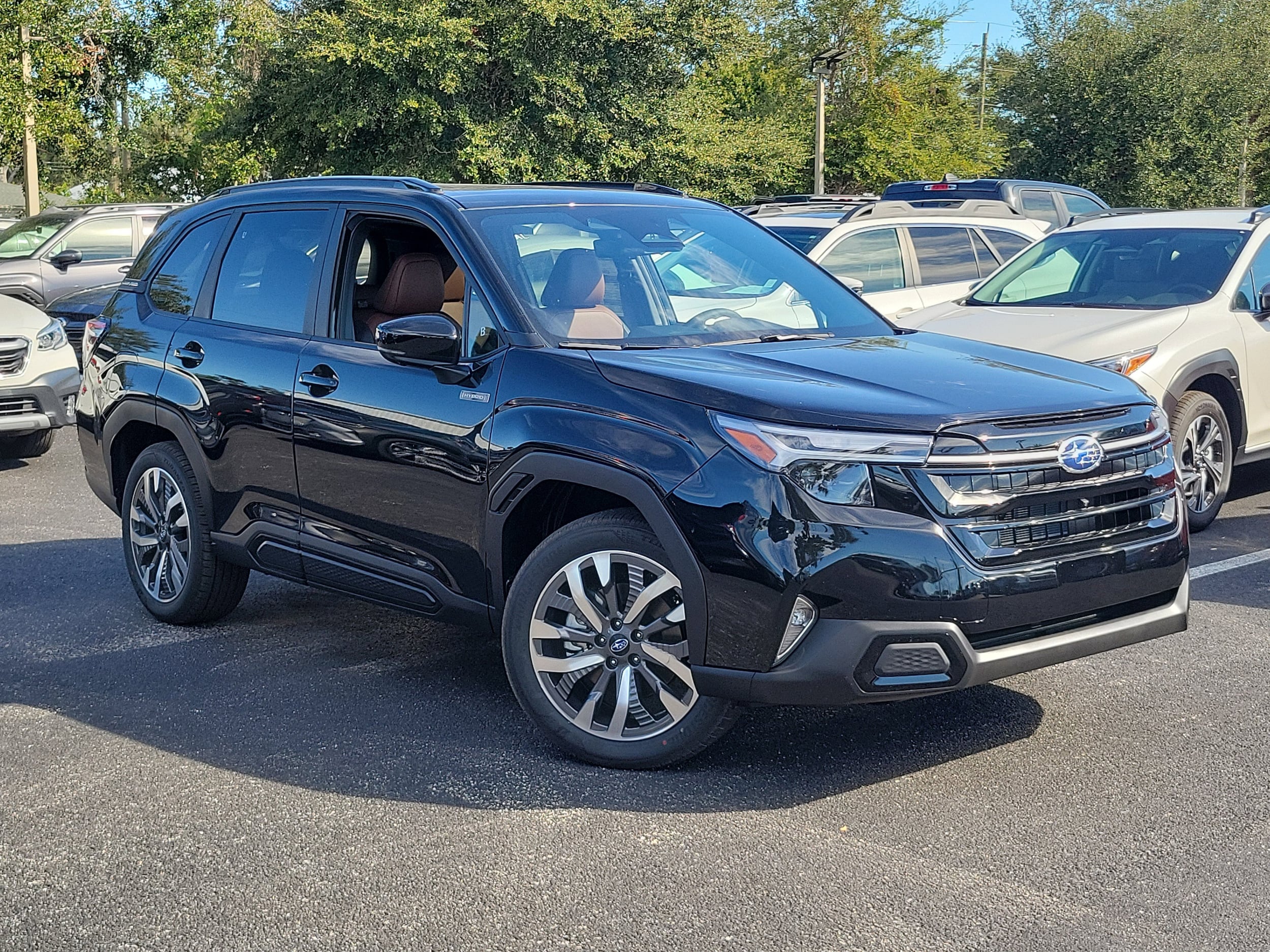 2025 Subaru Forester Touring's photo