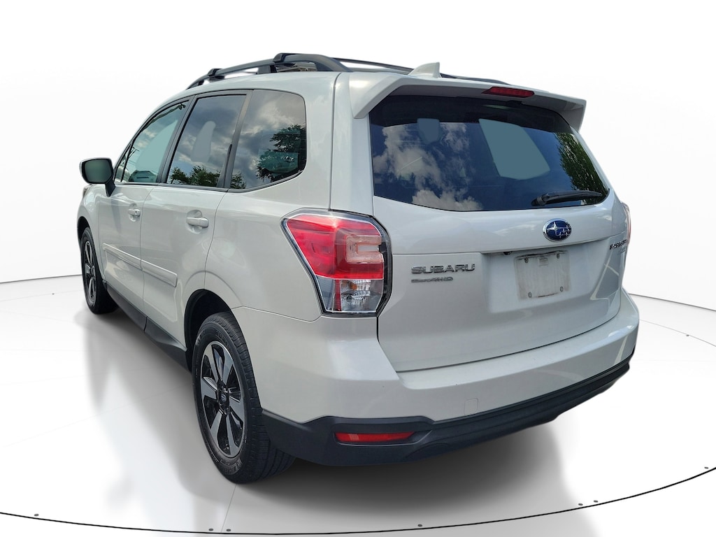 Used 2017 Subaru Forester 2.5i Premium SUV