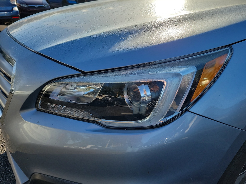 Used 2017 Subaru Outback 2.5i Limited with SUV