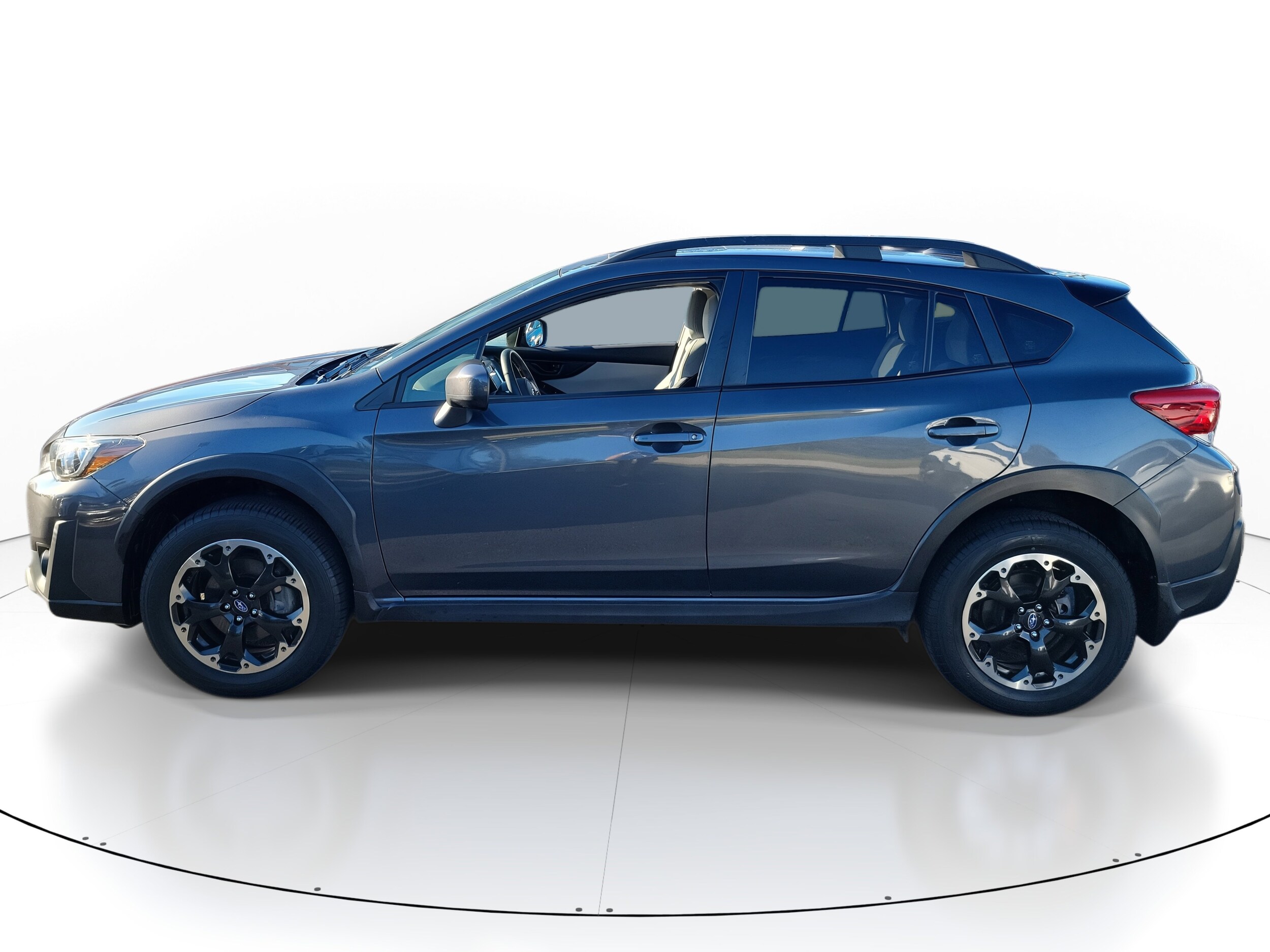 2022 Subaru Crosstrek Premium photo 2