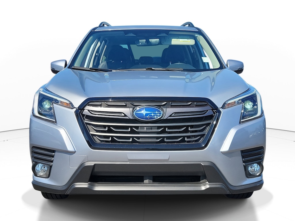 Used 2023 Subaru Forester Limited SUV