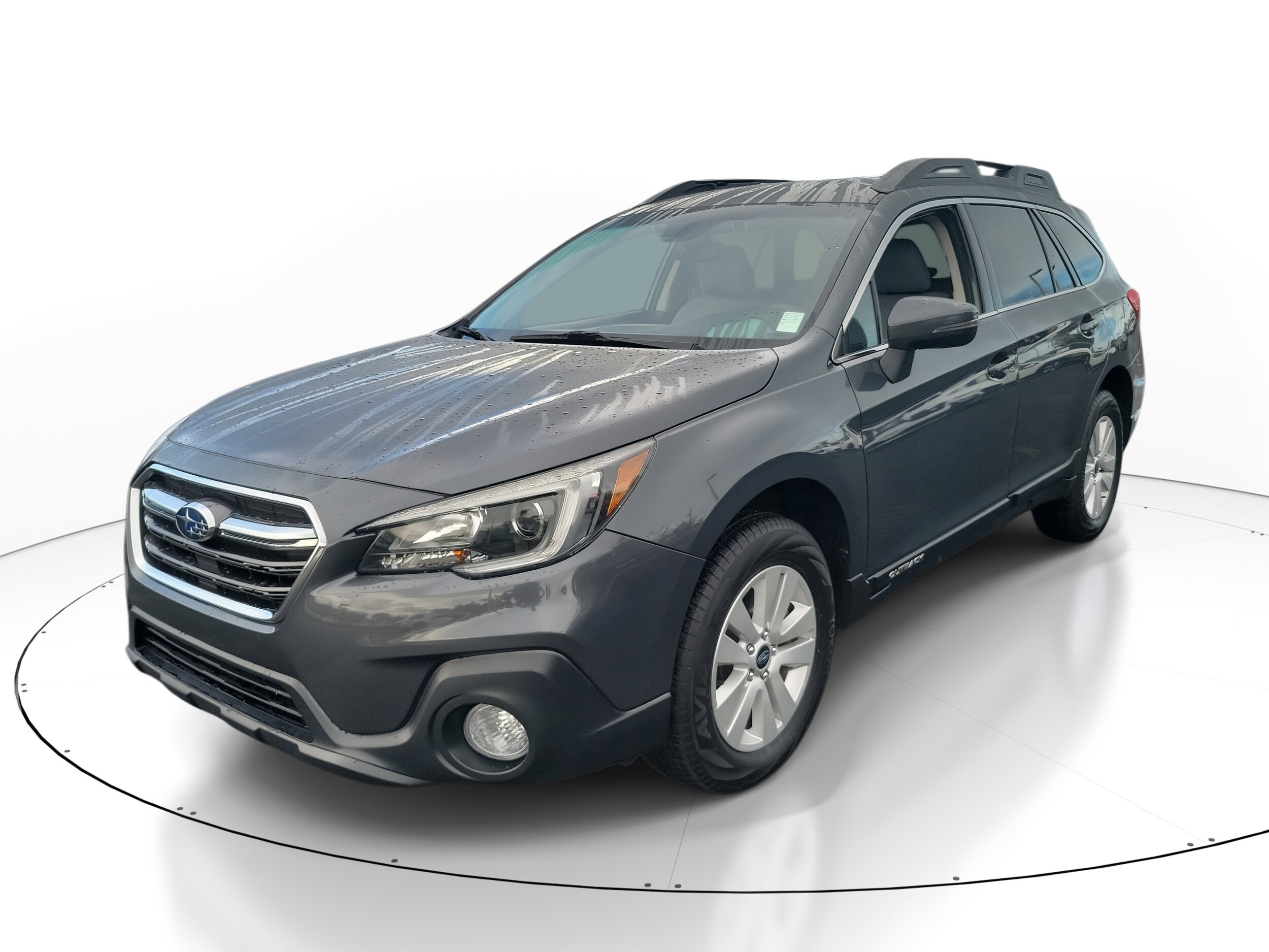 2019 Subaru Outback 2.5i Premium photo 2