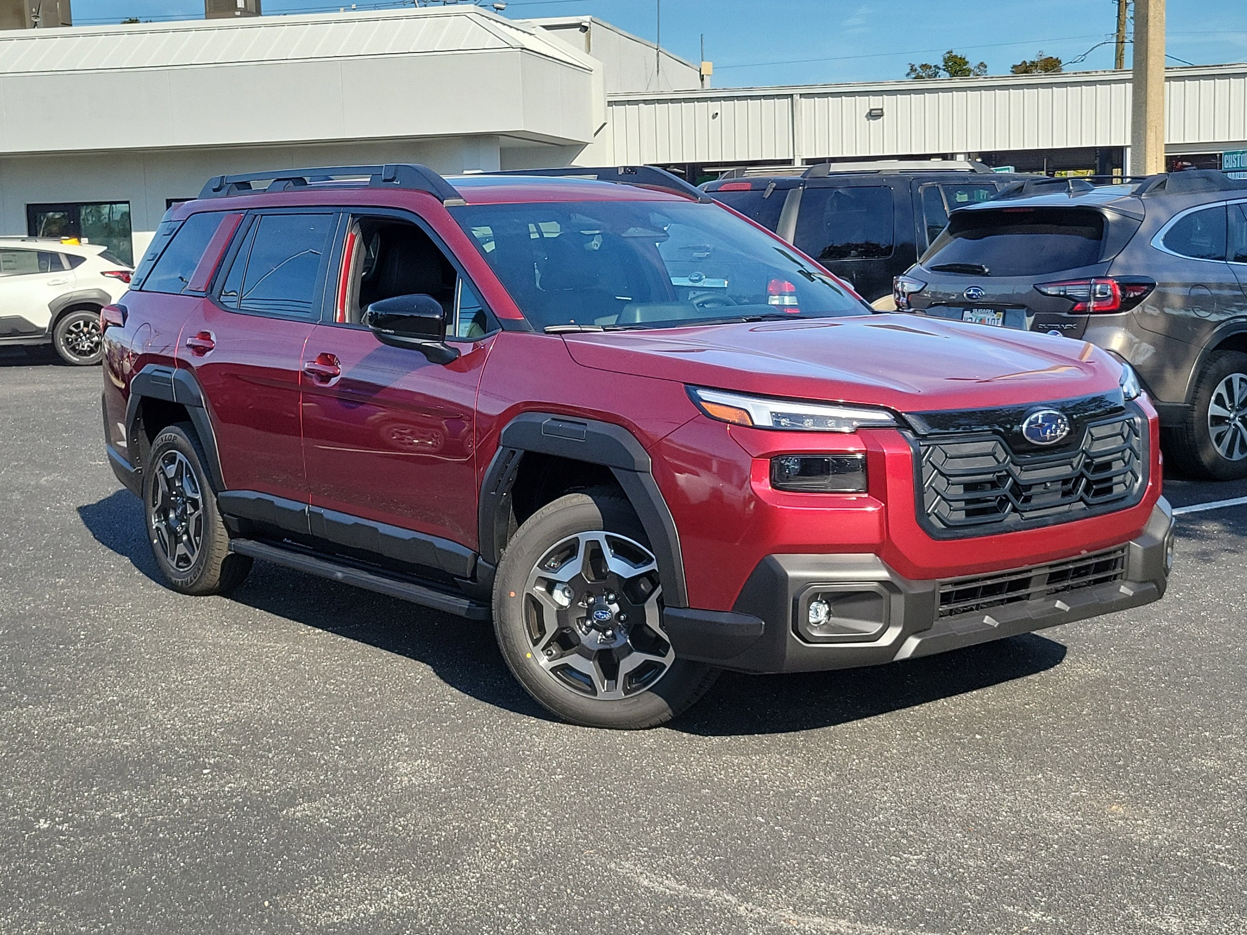 2026 Subaru Outback Touring's photo