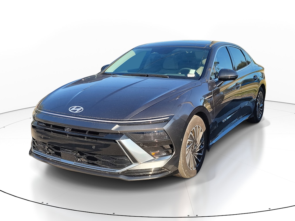 Used 2024 Hyundai Sonata Hybrid Limited Sedan