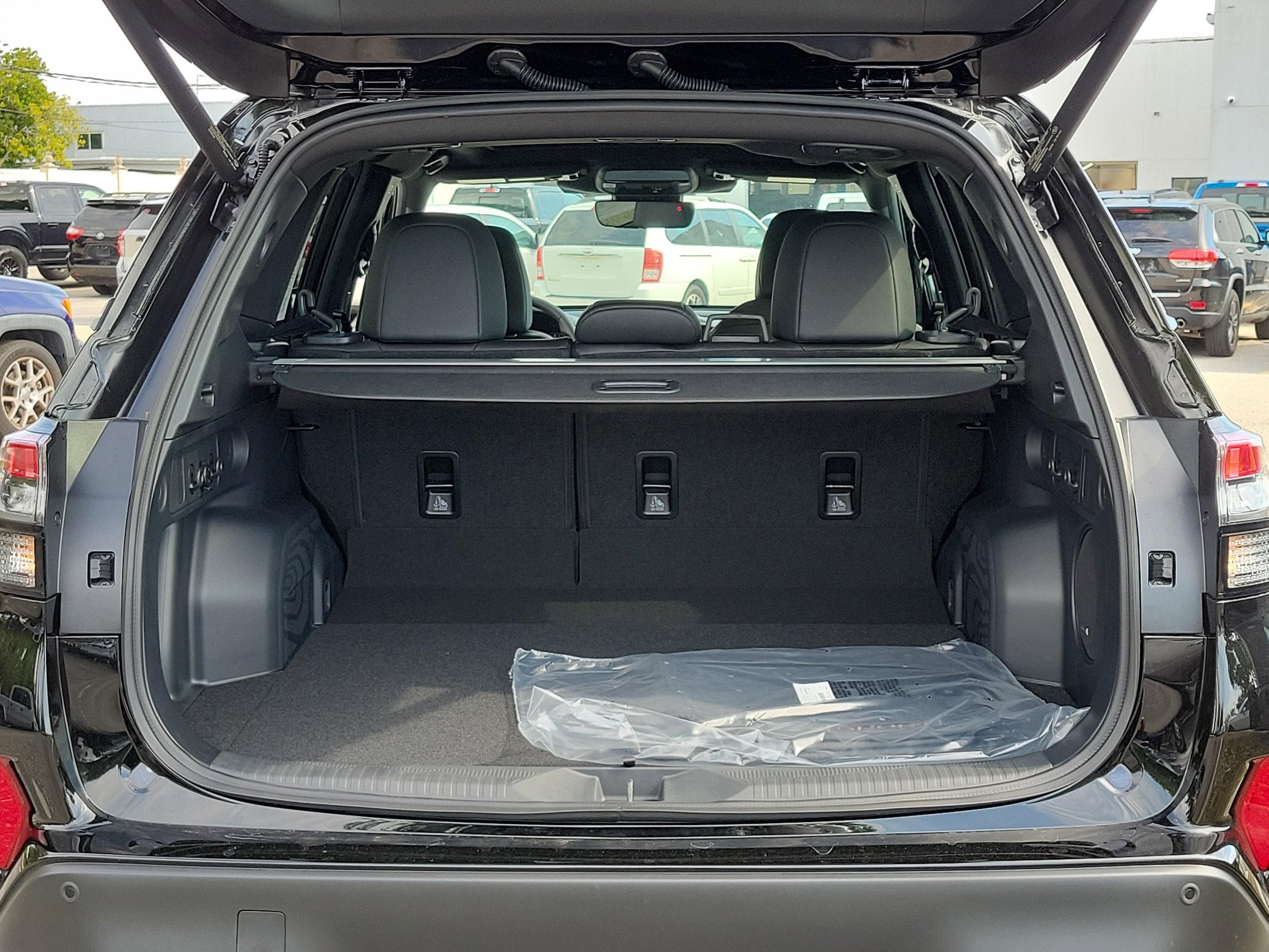 2026 Subaru Forester Sport - Photo 10