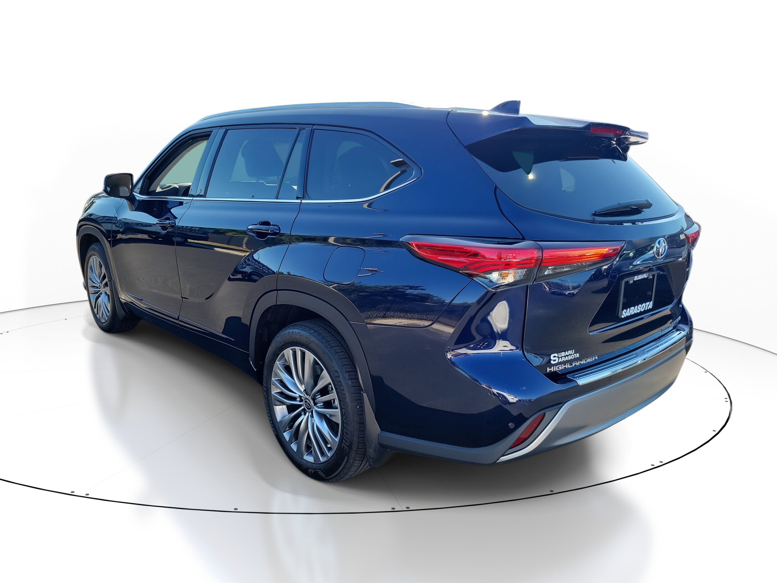 2022 Toyota Highlander Platinum photo 4