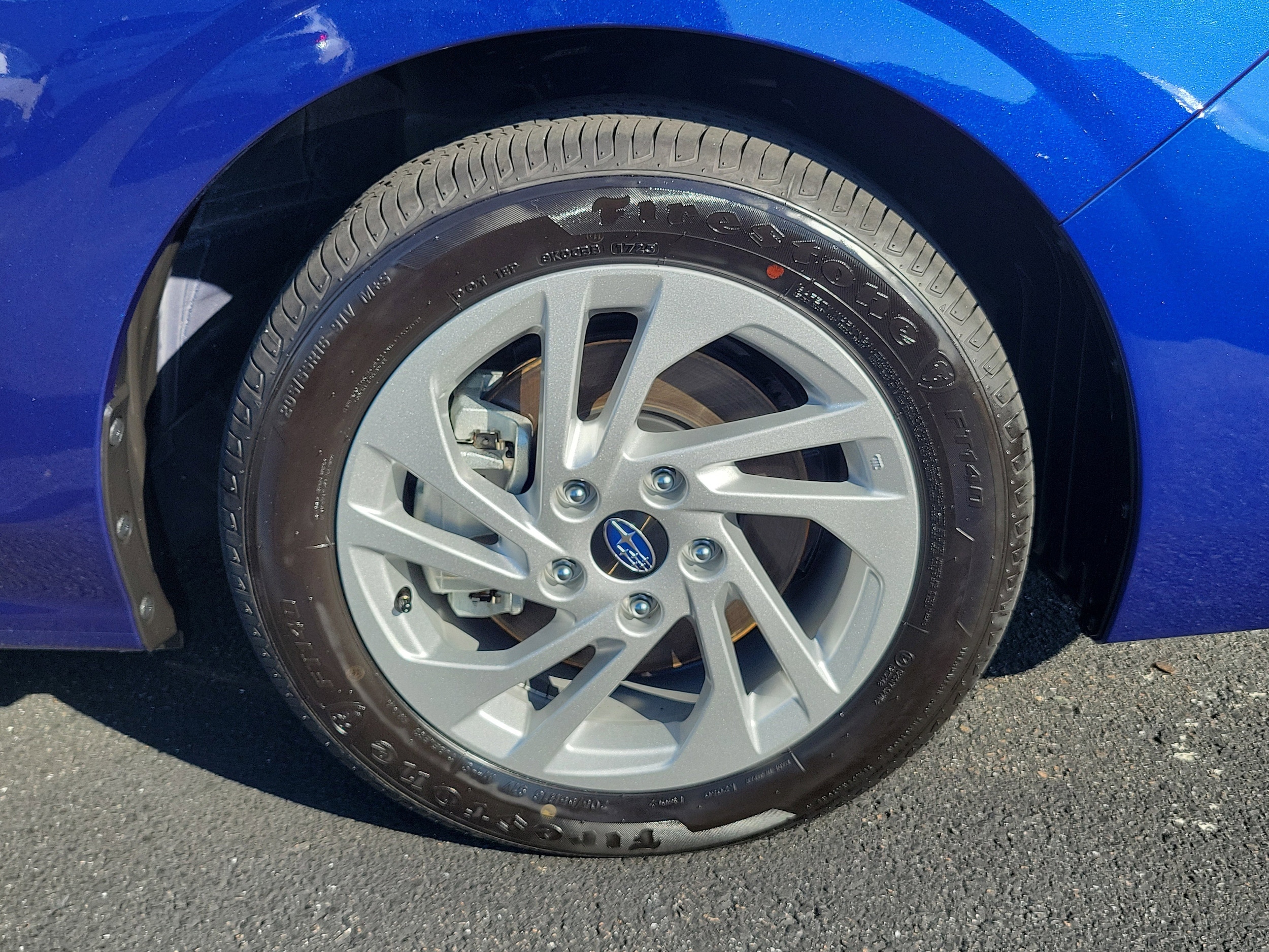 2025 Subaru Impreza Base photo 4