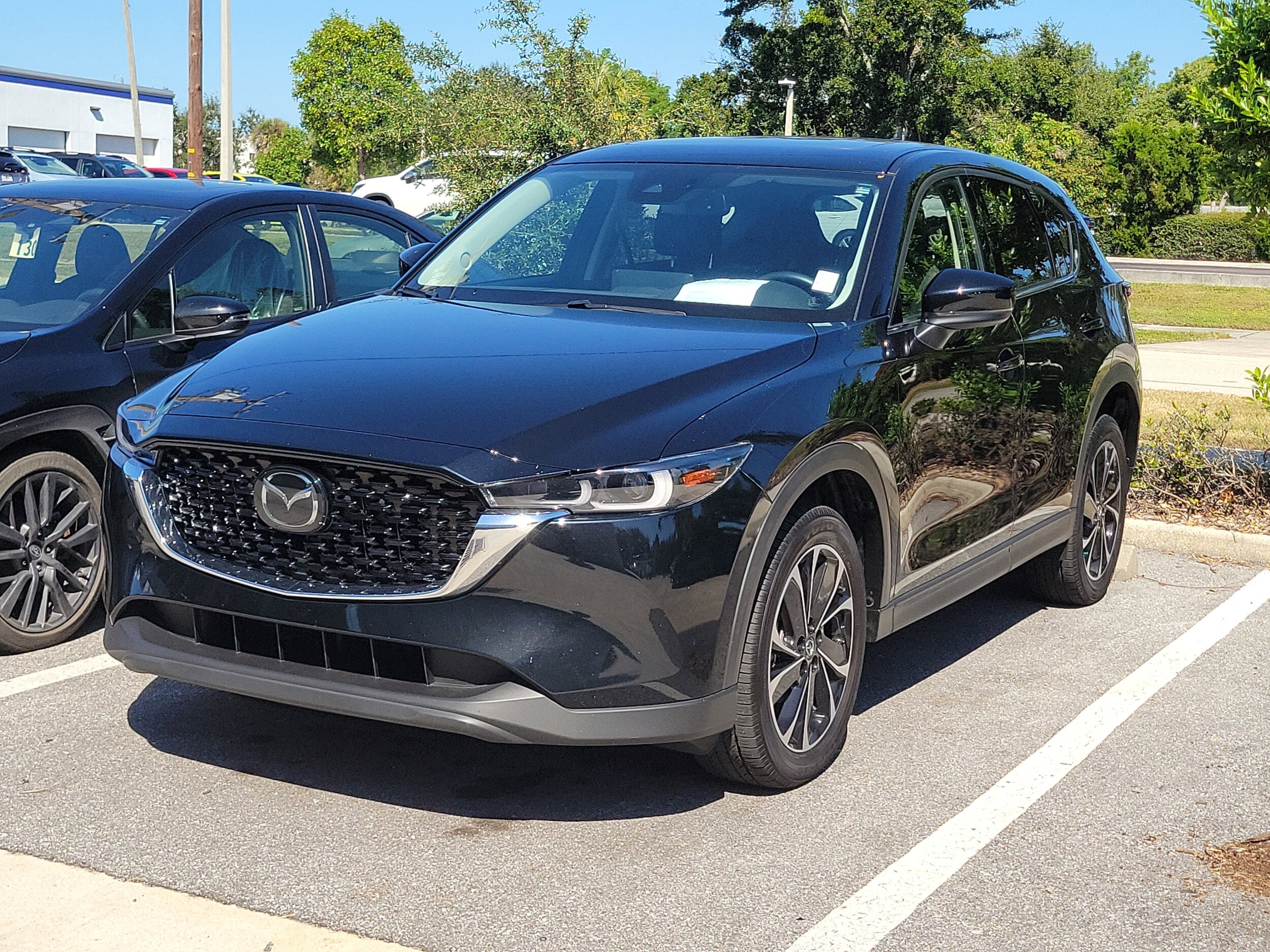2023 Mazda CX-5 2.5 S Premium photo 3