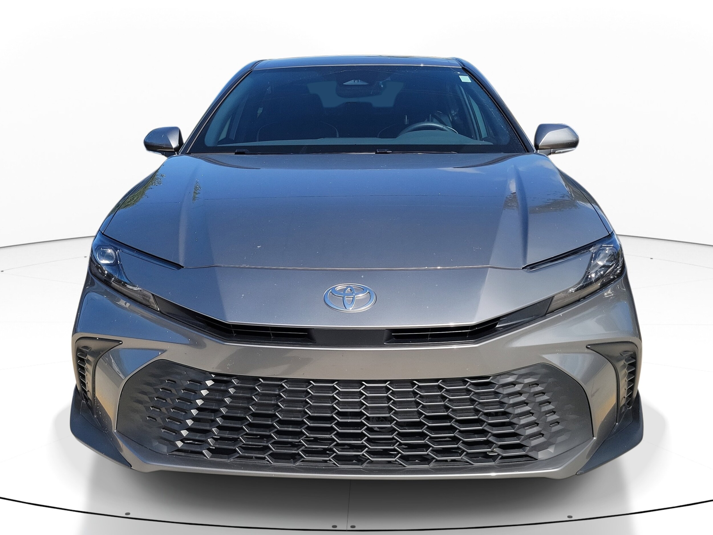 2025 Toyota Camry LE photo 2