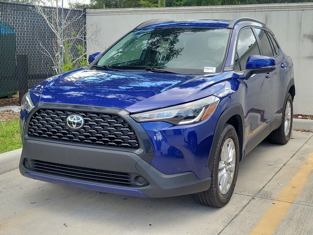 Used 2023 Toyota Corolla Cross LE SUV