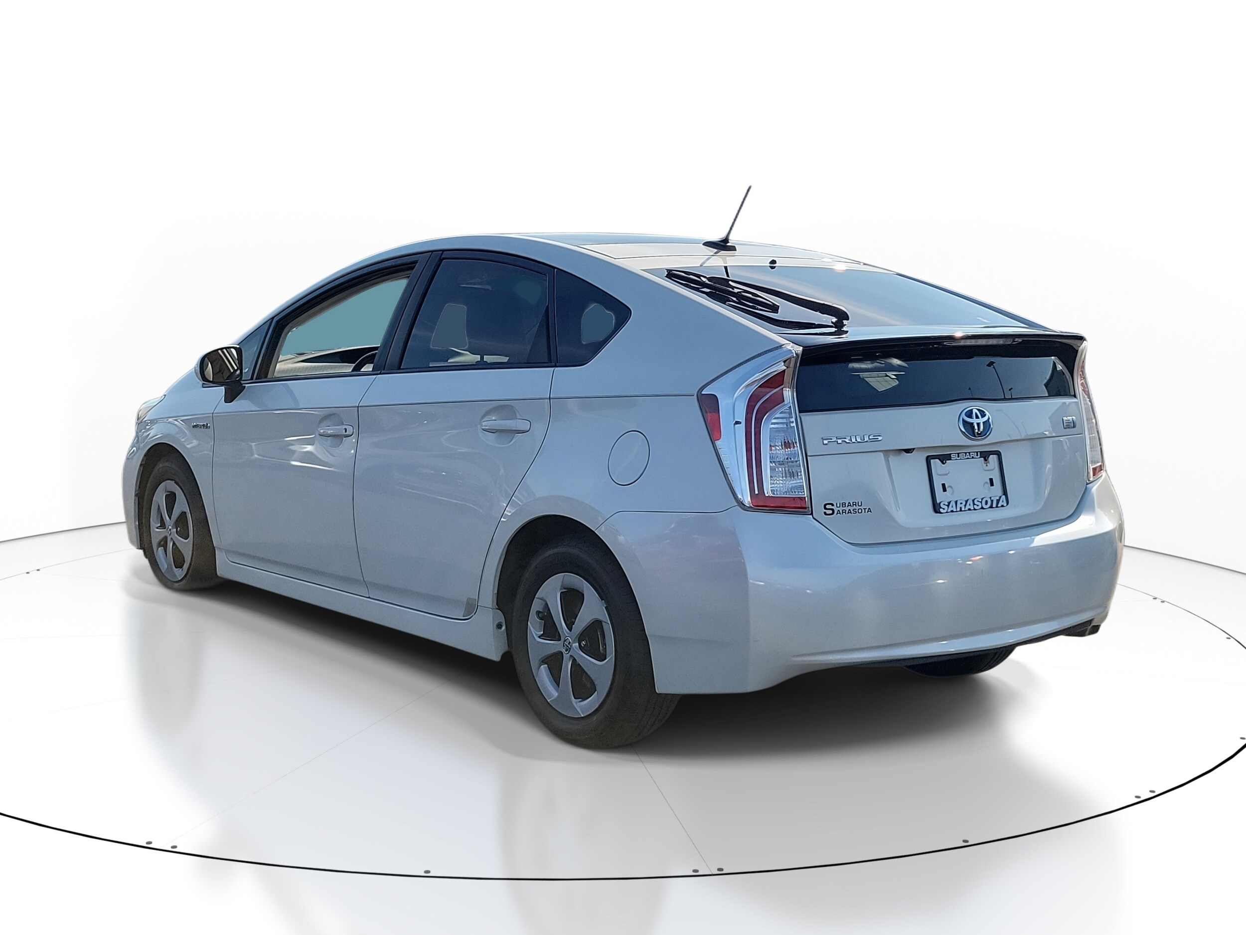2015 Toyota Prius Four photo 4