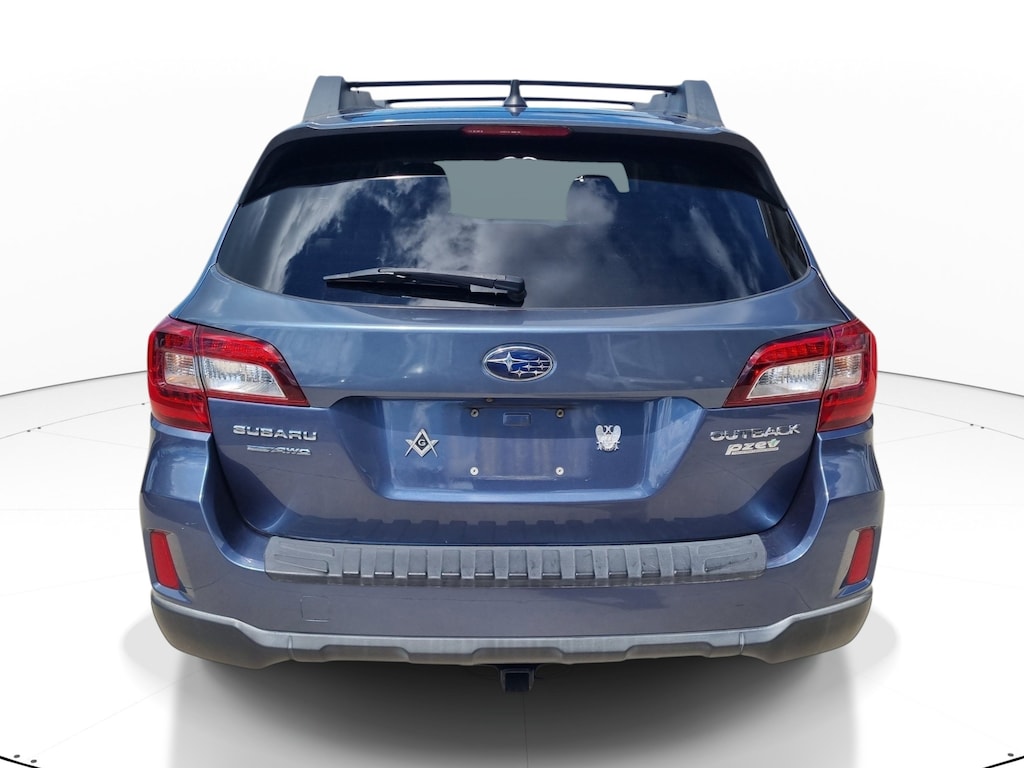 Used 2017 Subaru Outback Premium SUV