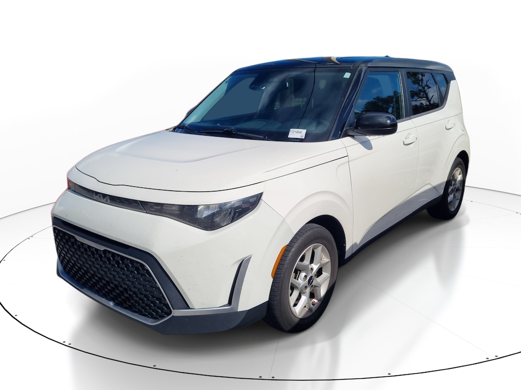 Used 2023 Kia Soul S Hatchback