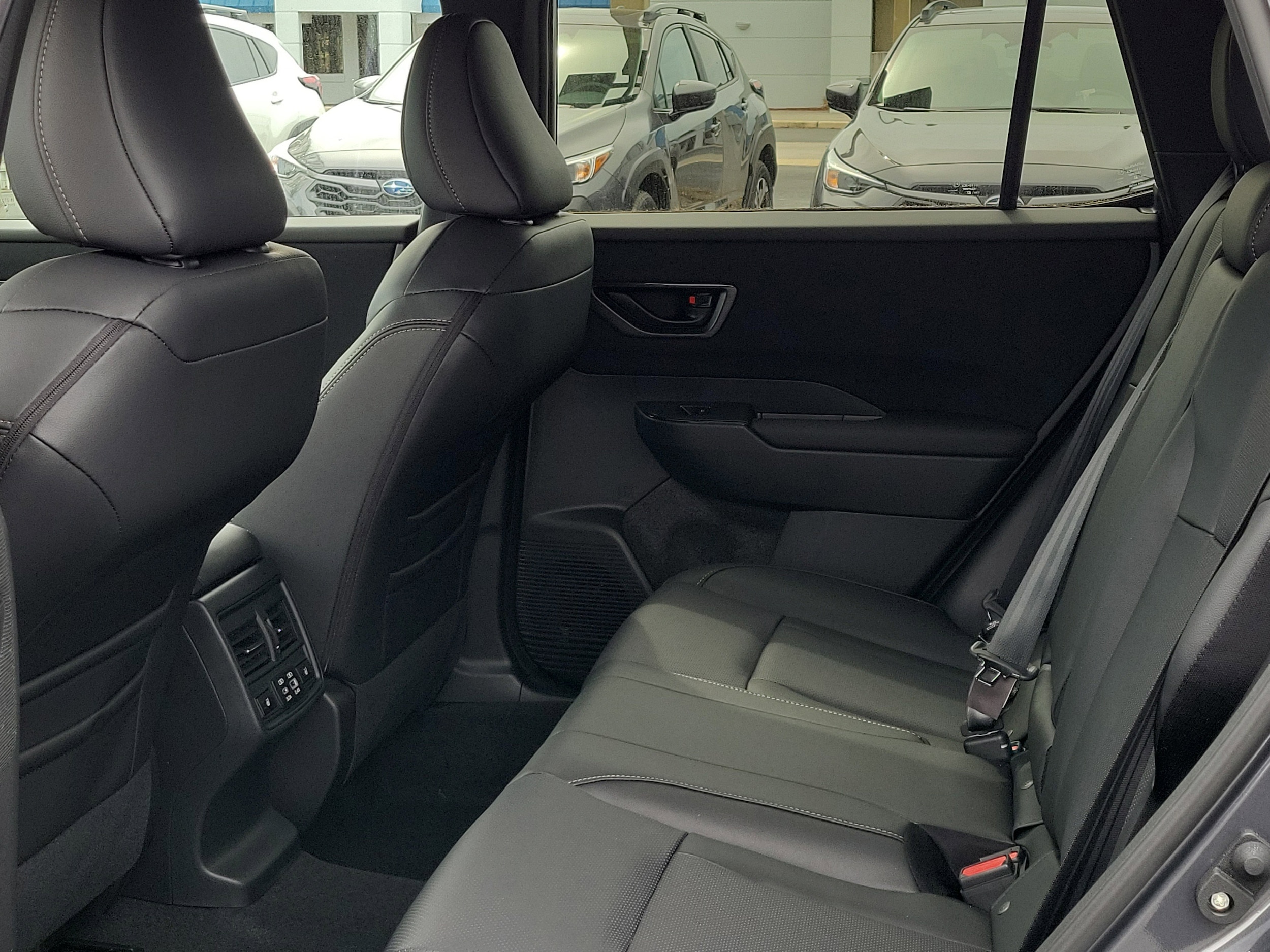 2026 Subaru Outback Limited - Photo 12