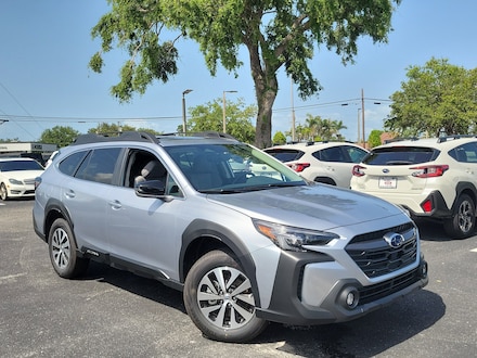 2025 Subaru Outback Premium SUV