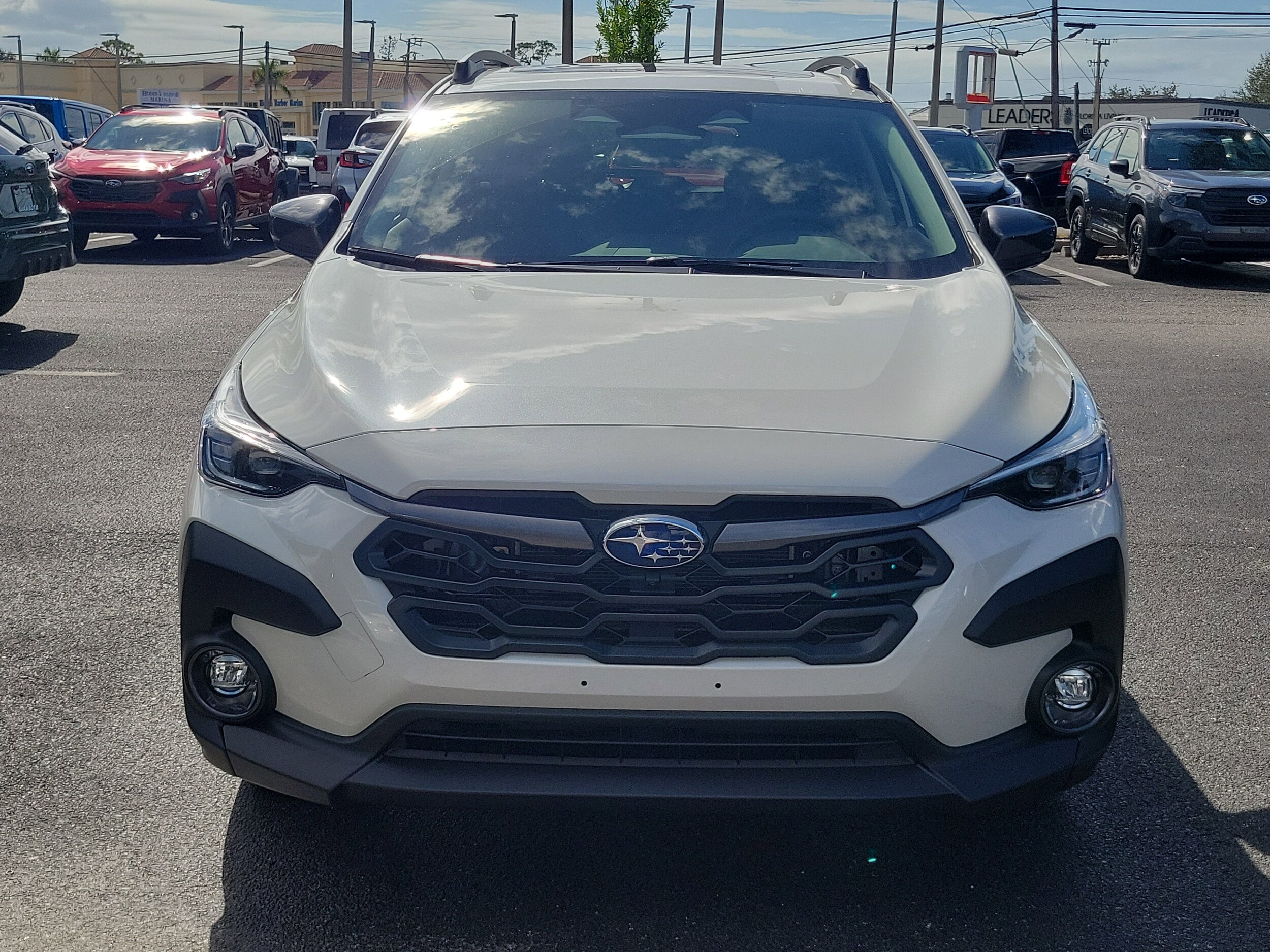 2026 Subaru Crosstrek Limited Hybrid photo 2