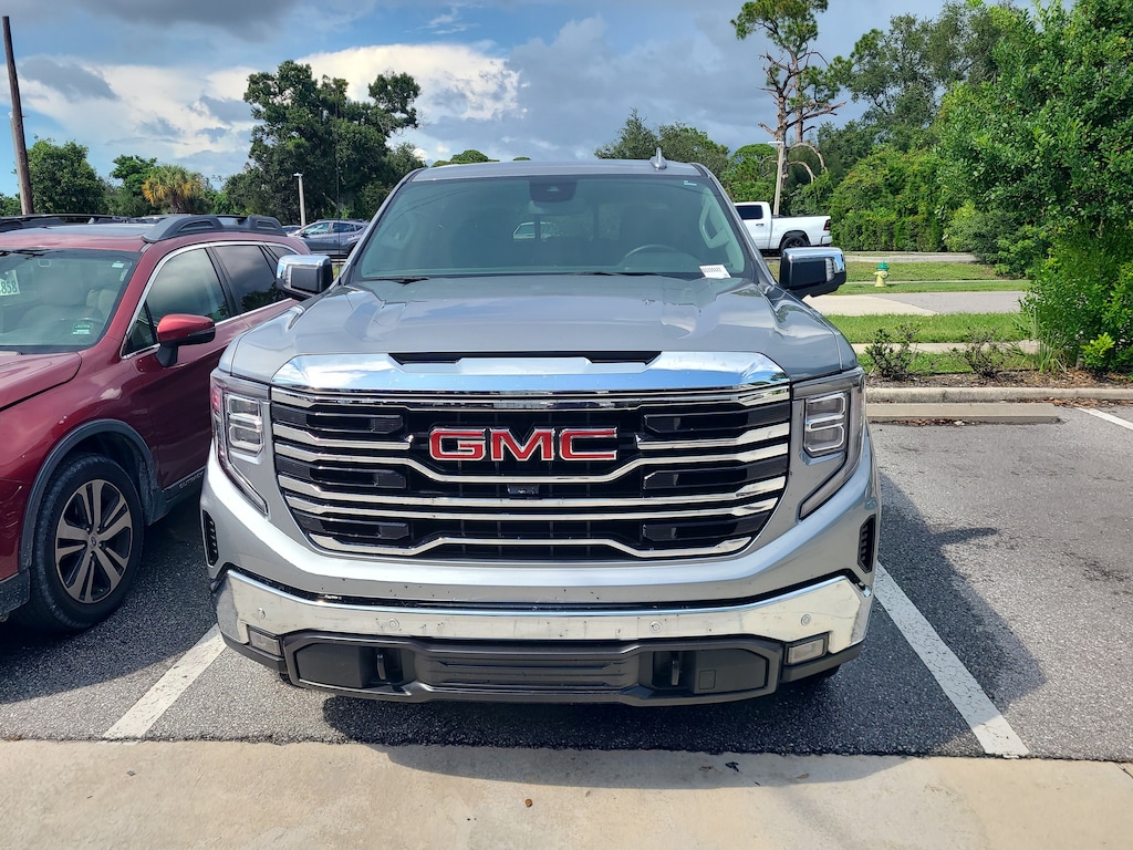 Used 2025 GMC Sierra 1500 SLT Truck Crew Cab