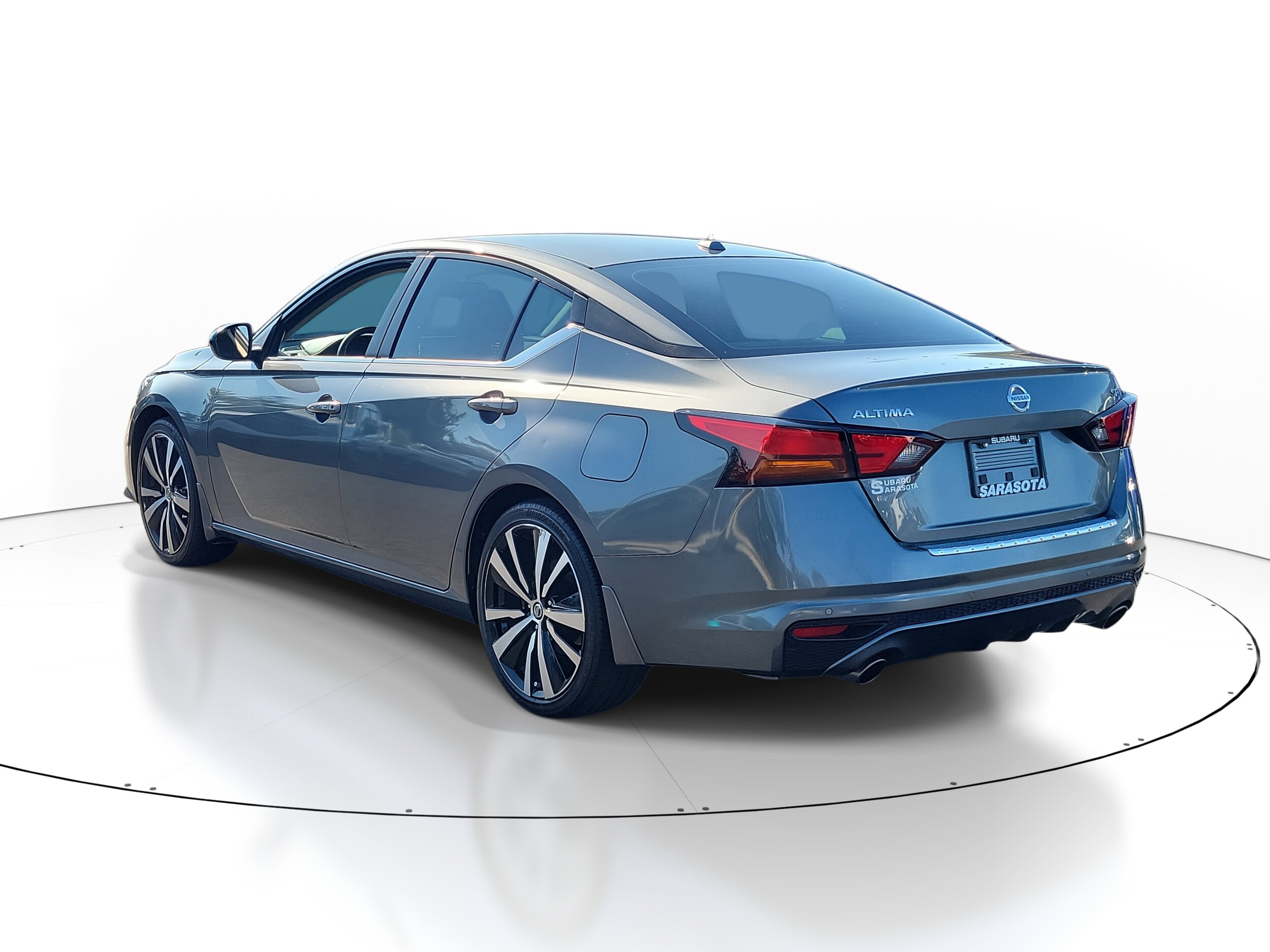 2022 Nissan Altima 2.5 SR photo 4