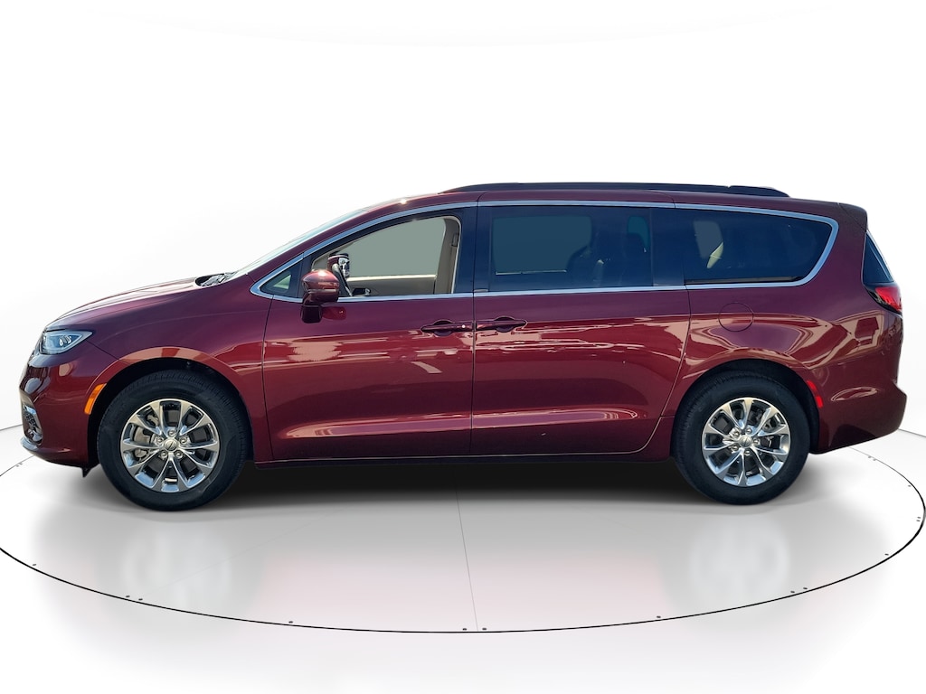 Used 2022 Chrysler Pacifica Touring L Van Passenger Van
