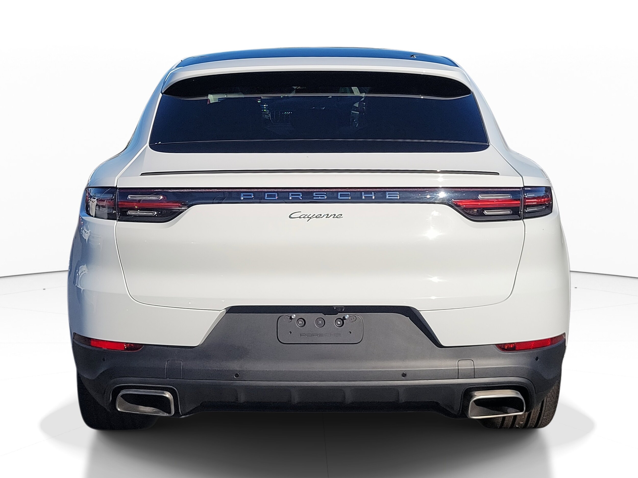 2021 Porsche Cayenne Coupe photo 4
