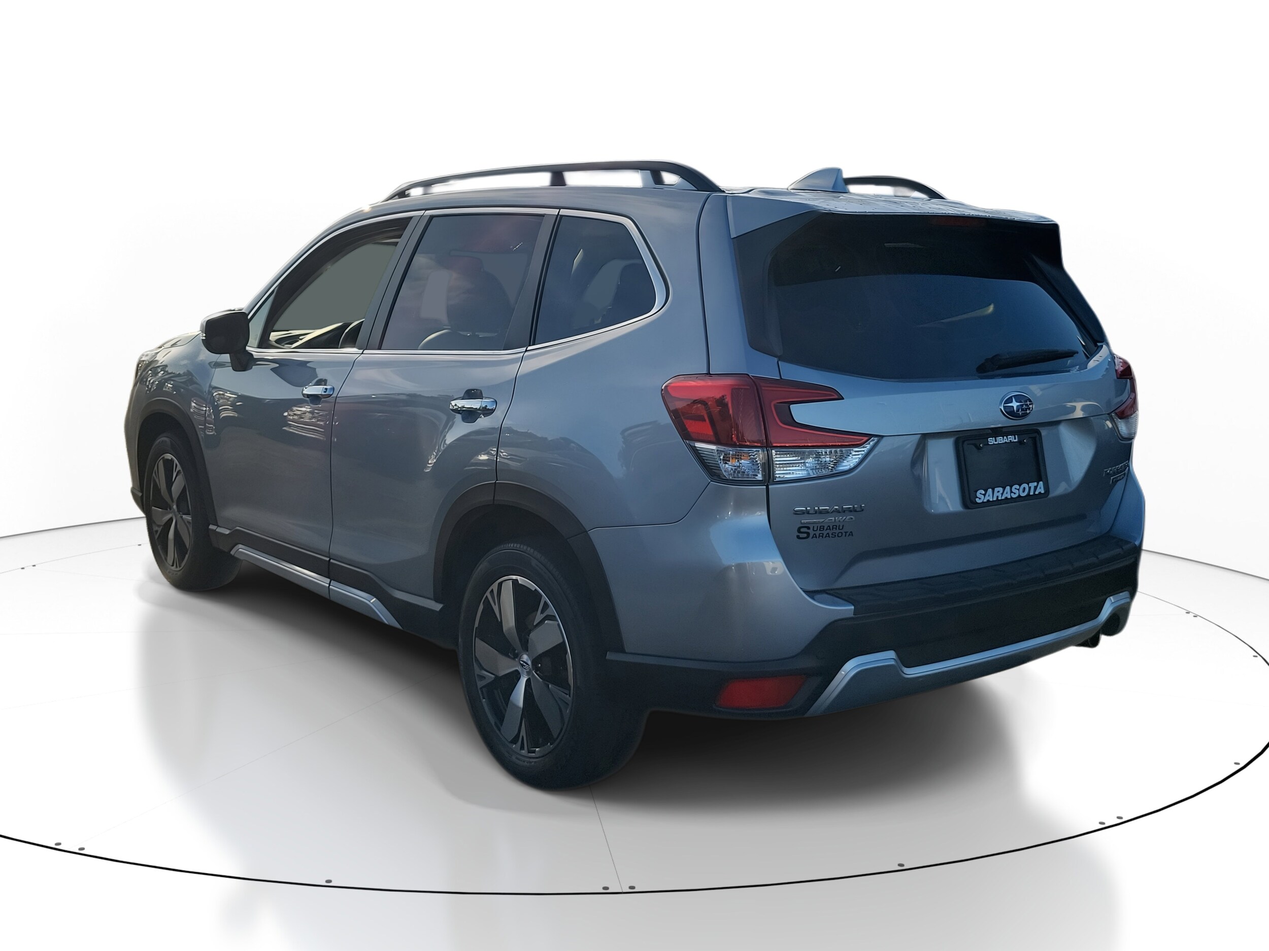 2019 Subaru Forester Touring photo 4
