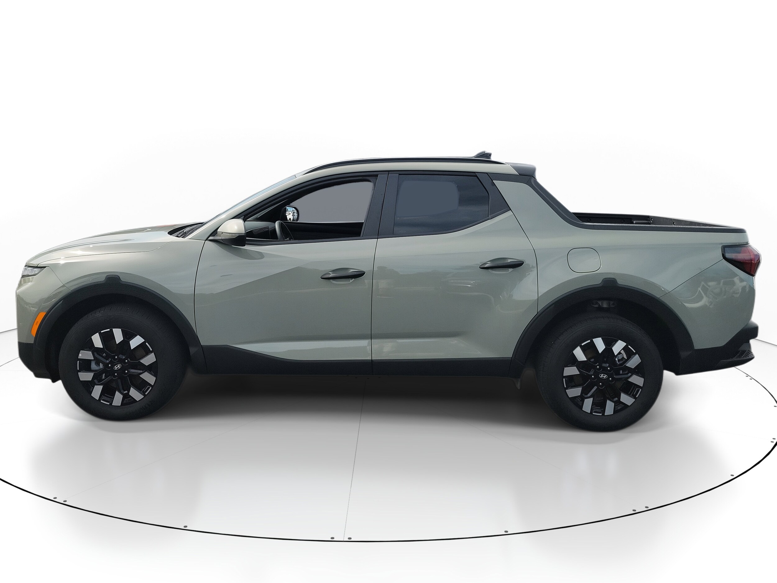 2025 Hyundai Santa Cruz SEL photo 2