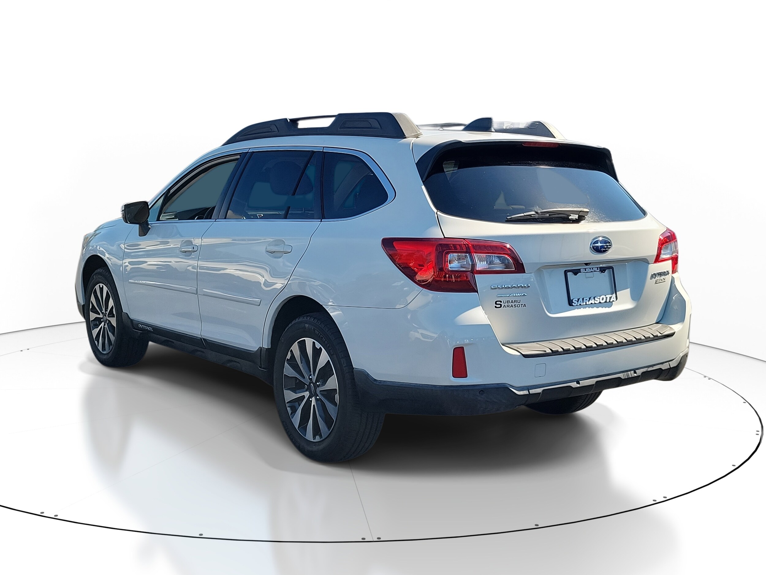 2017 Subaru Outback Limited photo 4