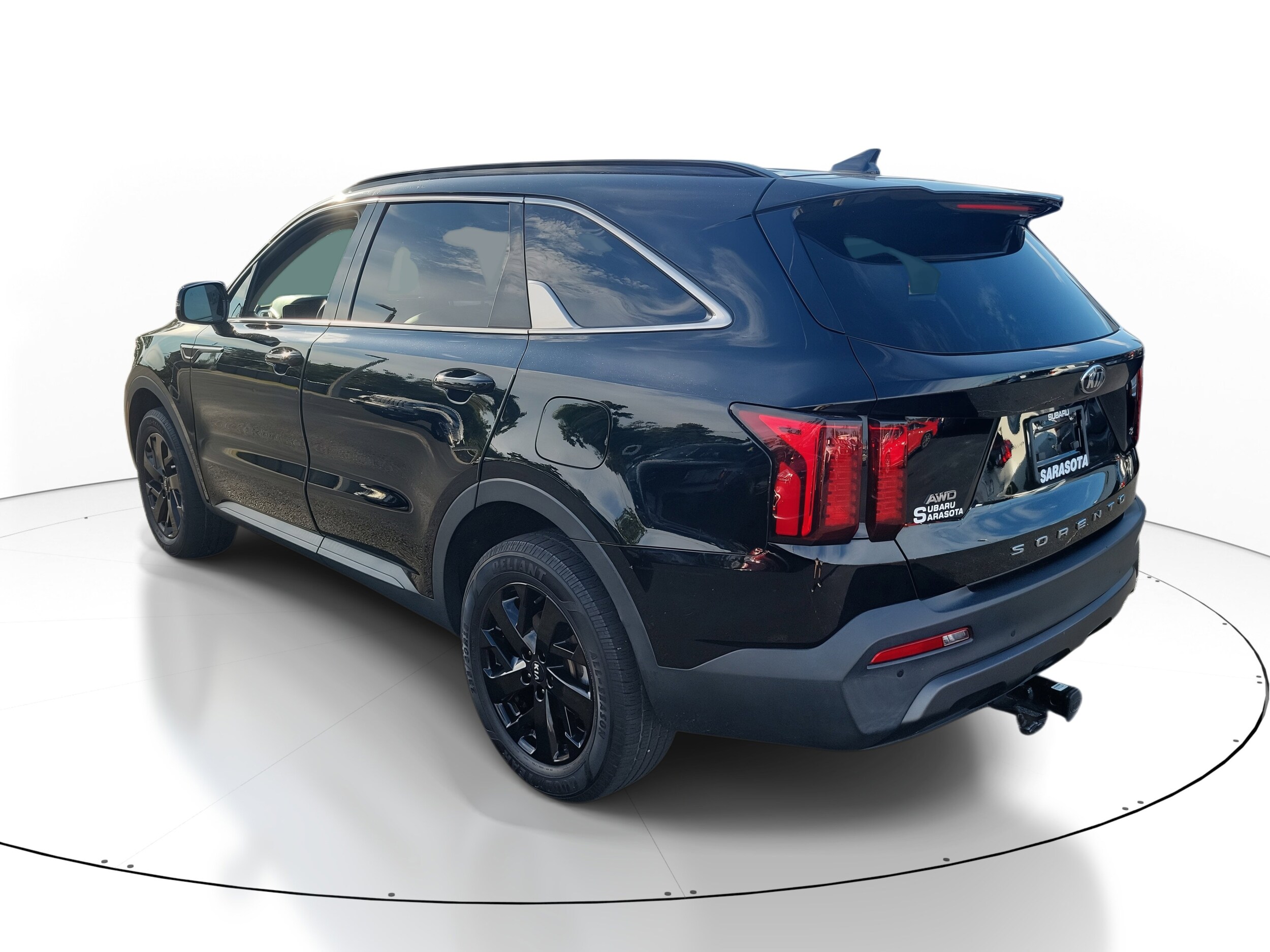 2021 Kia Sorento S photo 2