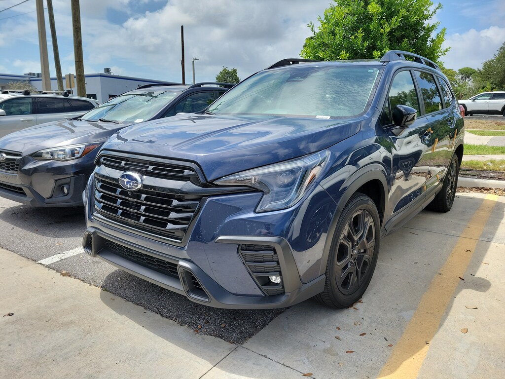 Used 2025 Subaru Ascent Onyx Edition Touring 7-Passenger SUV