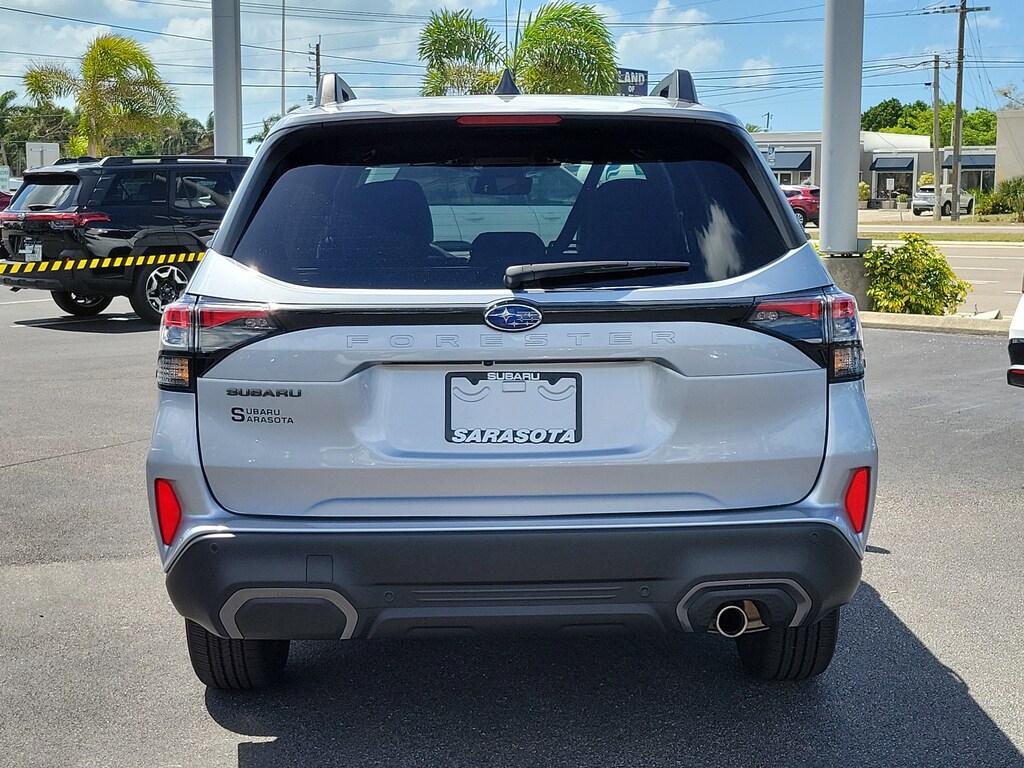 Used 2025 Subaru Forester Limited SUV