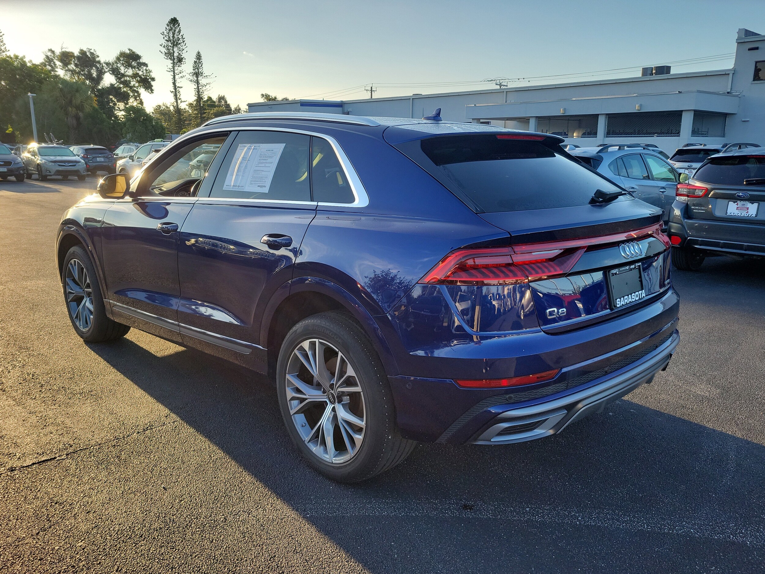 2023 Audi Q8 55 Premium Plus photo 2