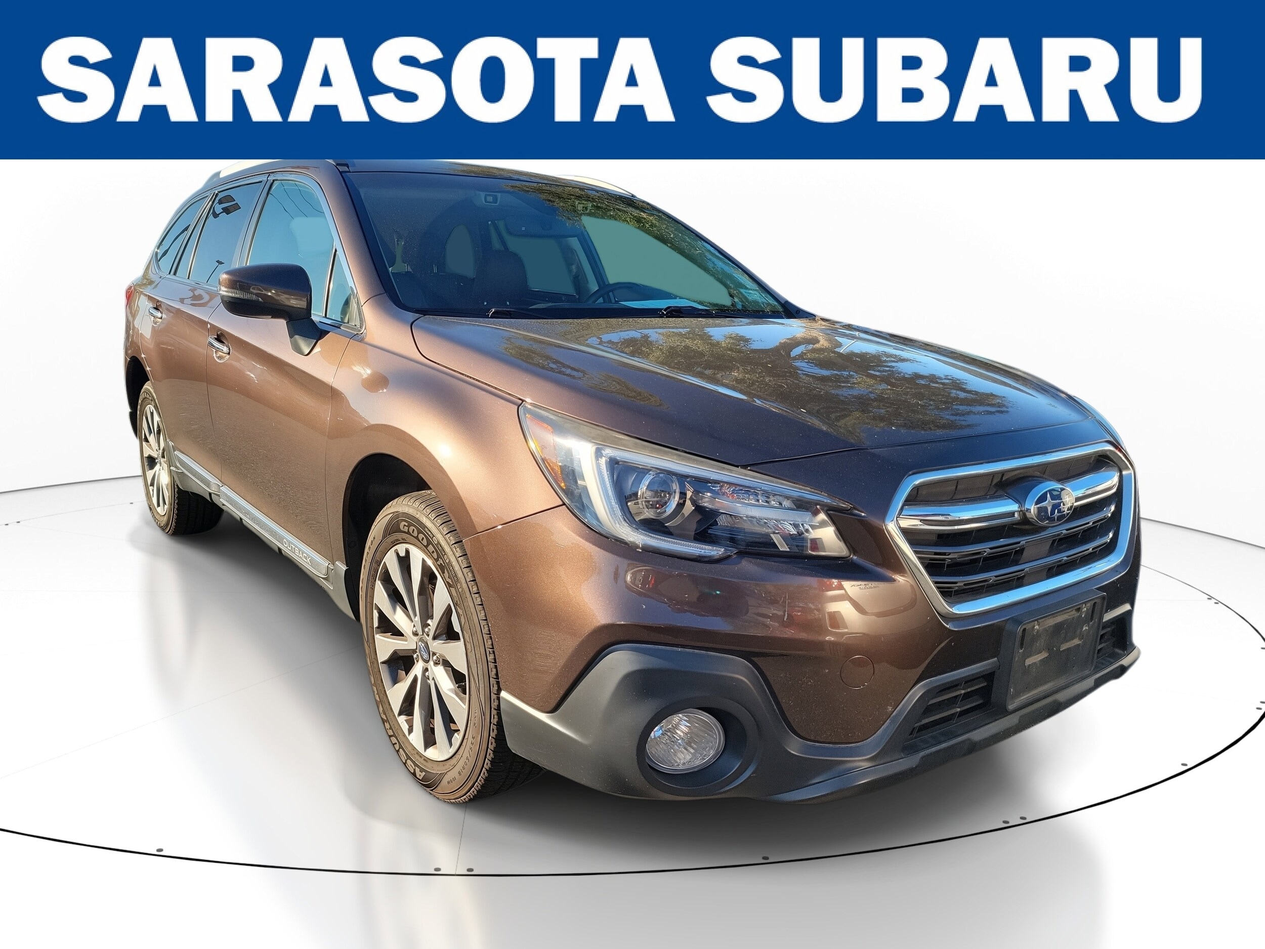 2019 Subaru Outback Touring's photo