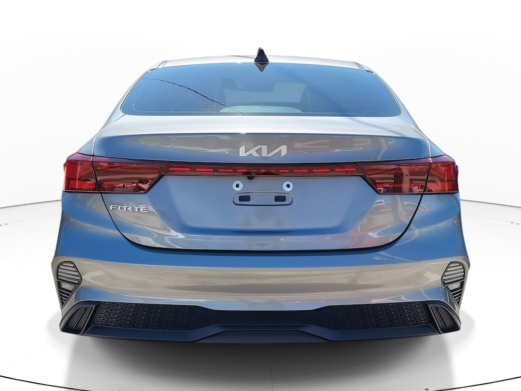 Used 2024 Kia Forte LXS Sedan
