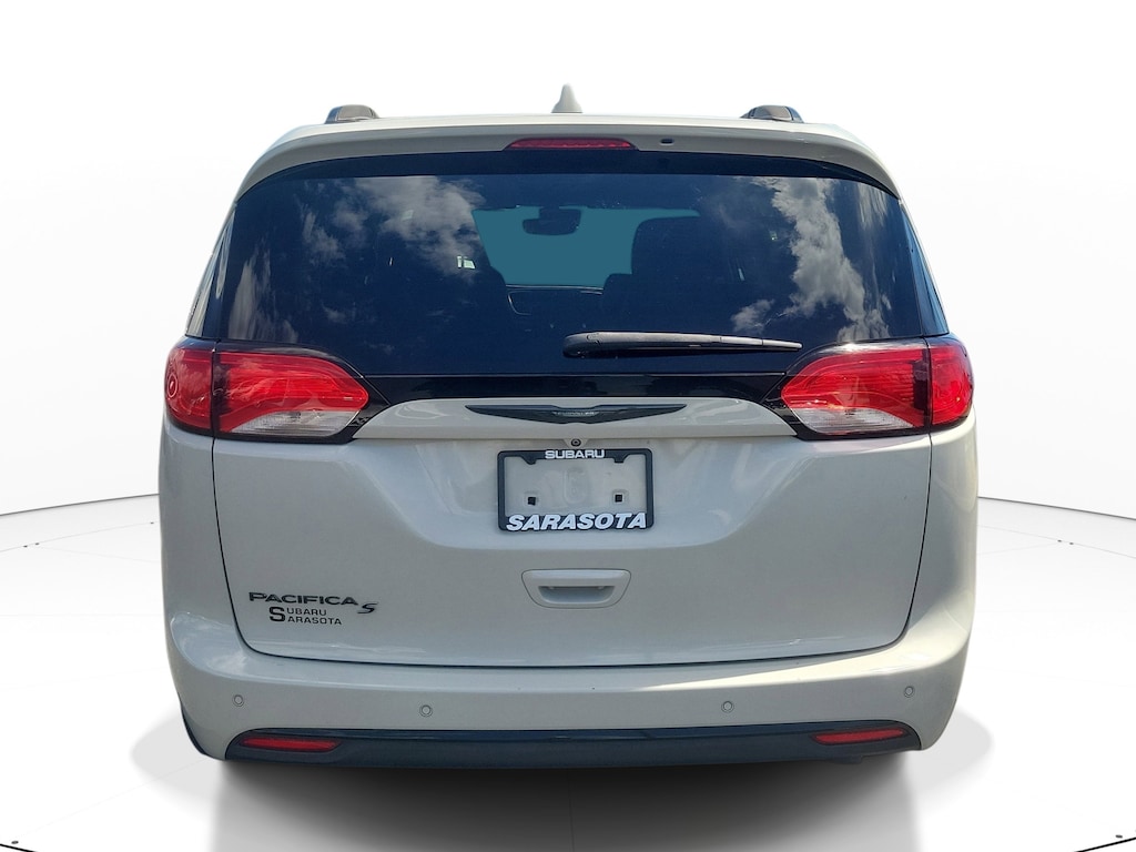 Used 2020 Chrysler Pacifica Touring L Van Passenger Van