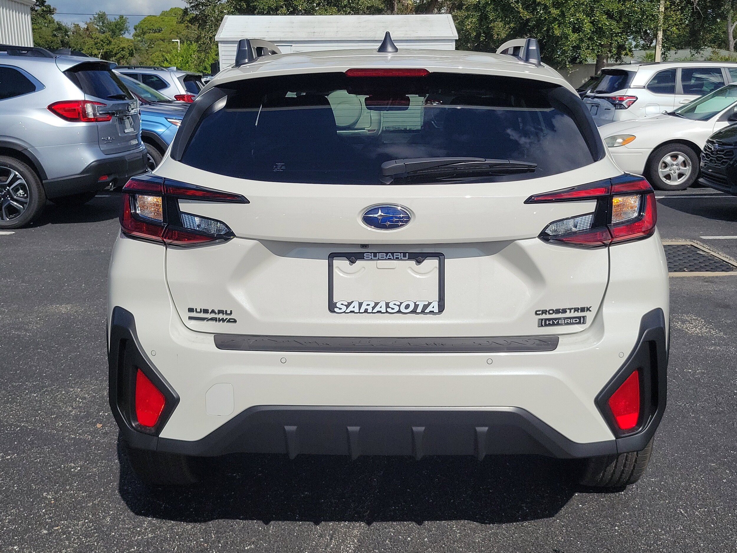 2026 Subaru Crosstrek Limited Hybrid photo 4