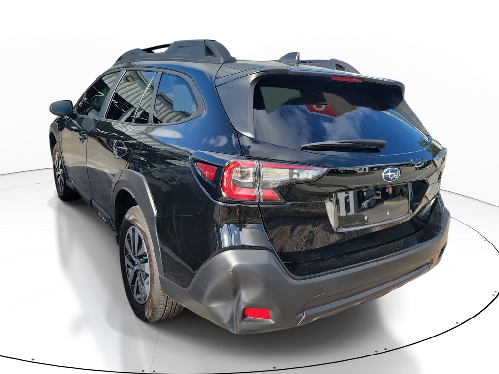 Used 2024 Subaru Outback Premium SUV