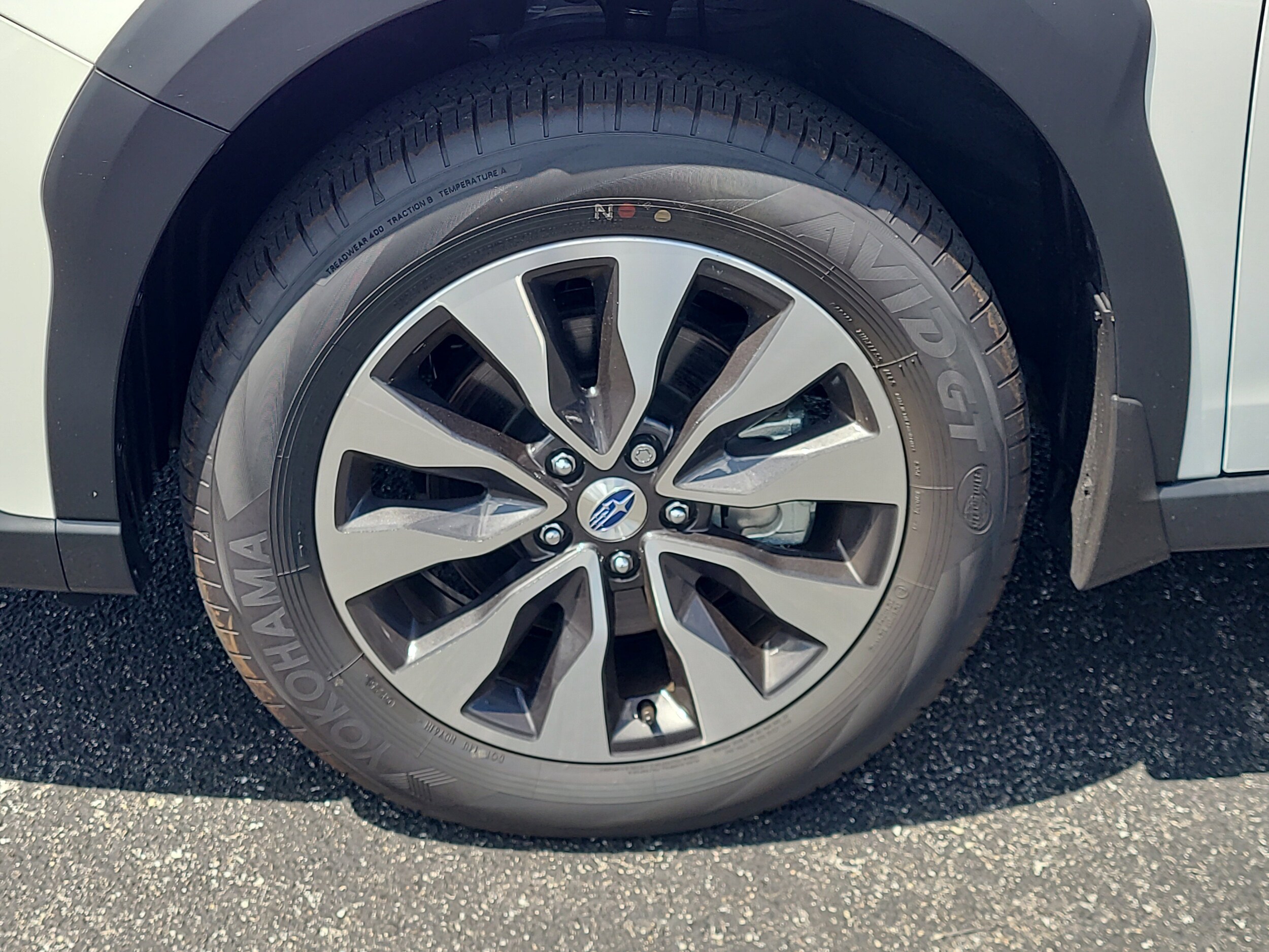 2025 Subaru Outback Limited XT photo 4