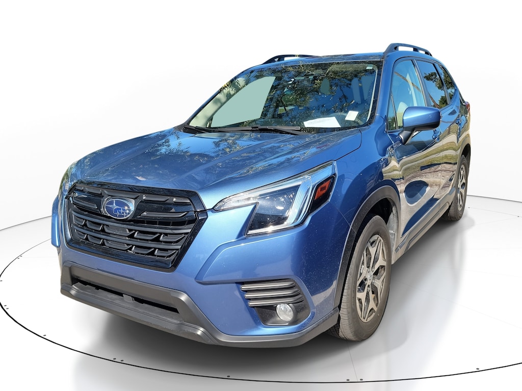 Used 2023 Subaru Forester Premium SUV